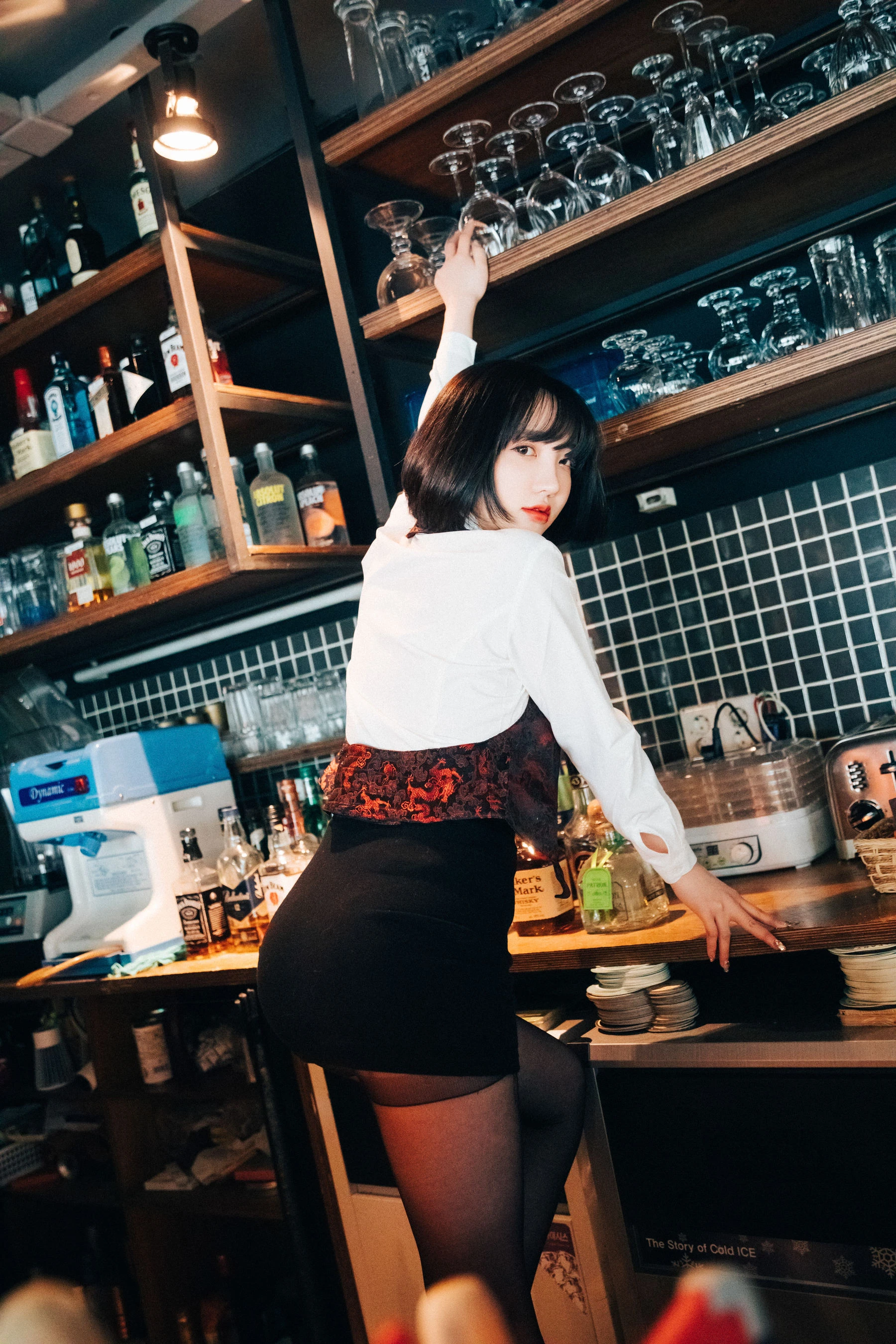 [LOOZY] Yeeun – Tainted Love Bar + S.Ver插图3
