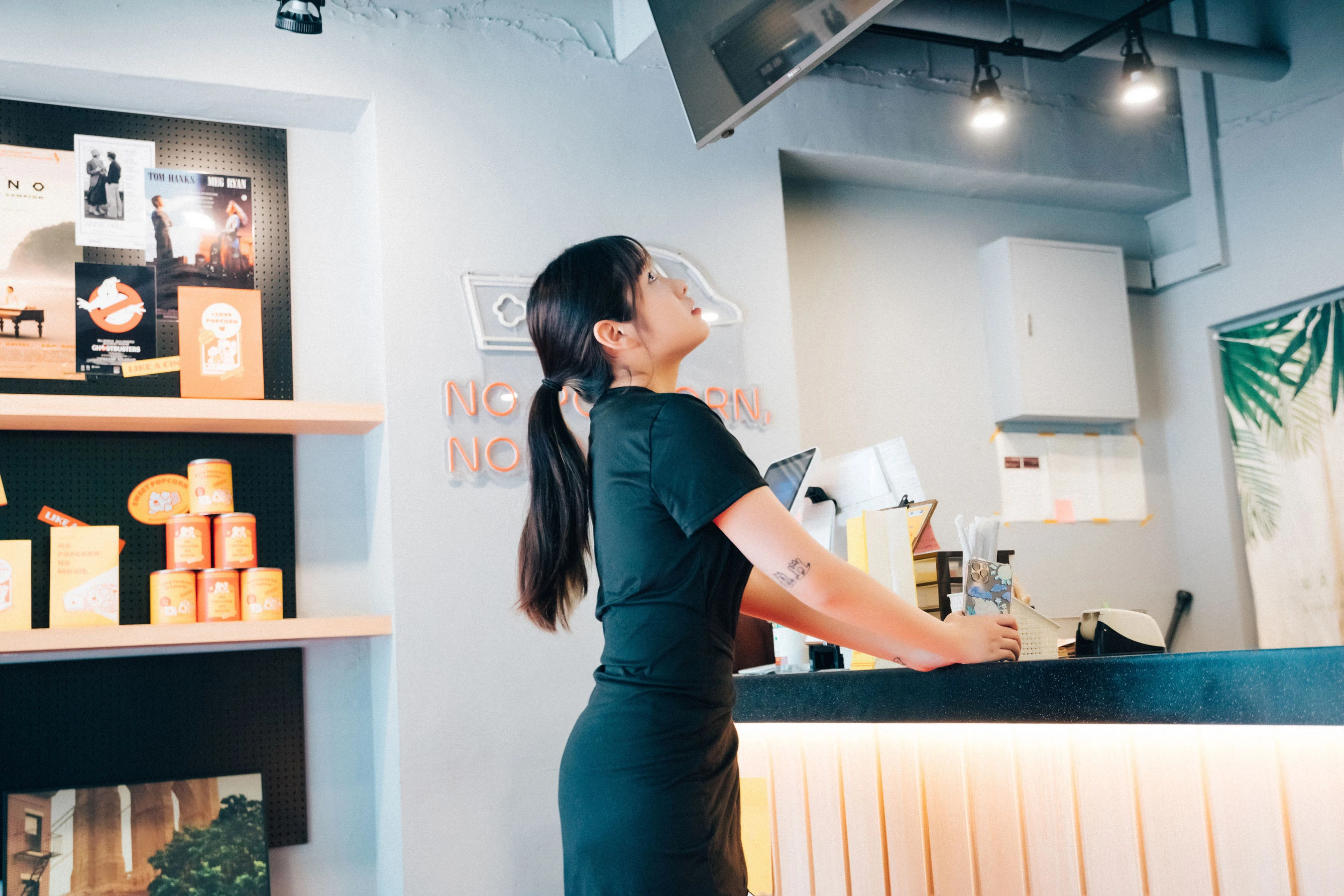 [LOOZY] Sonson – Cinema girl插图5