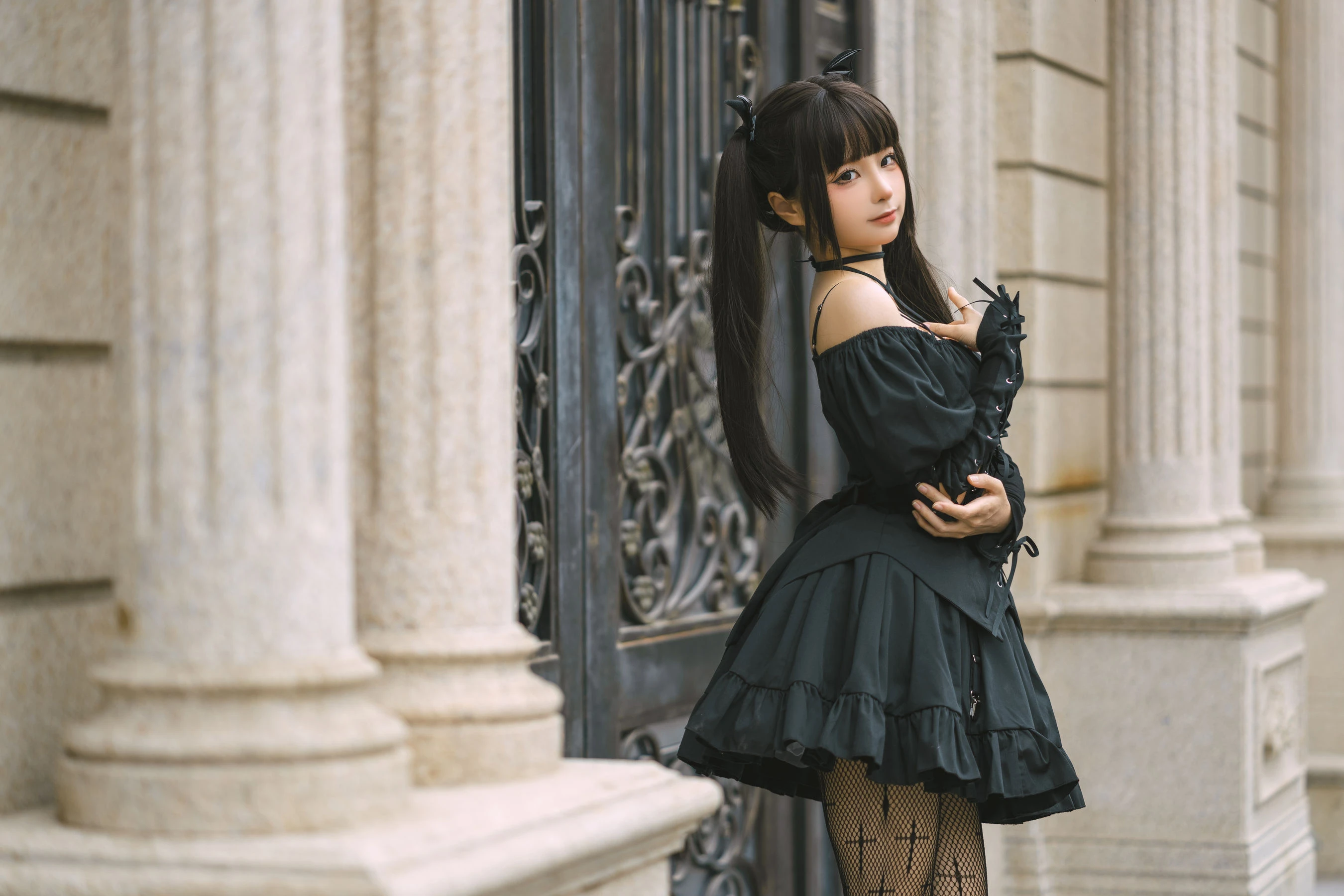 动漫博主蠢沫沫 – 双马尾小恶魔 [16P]插图1