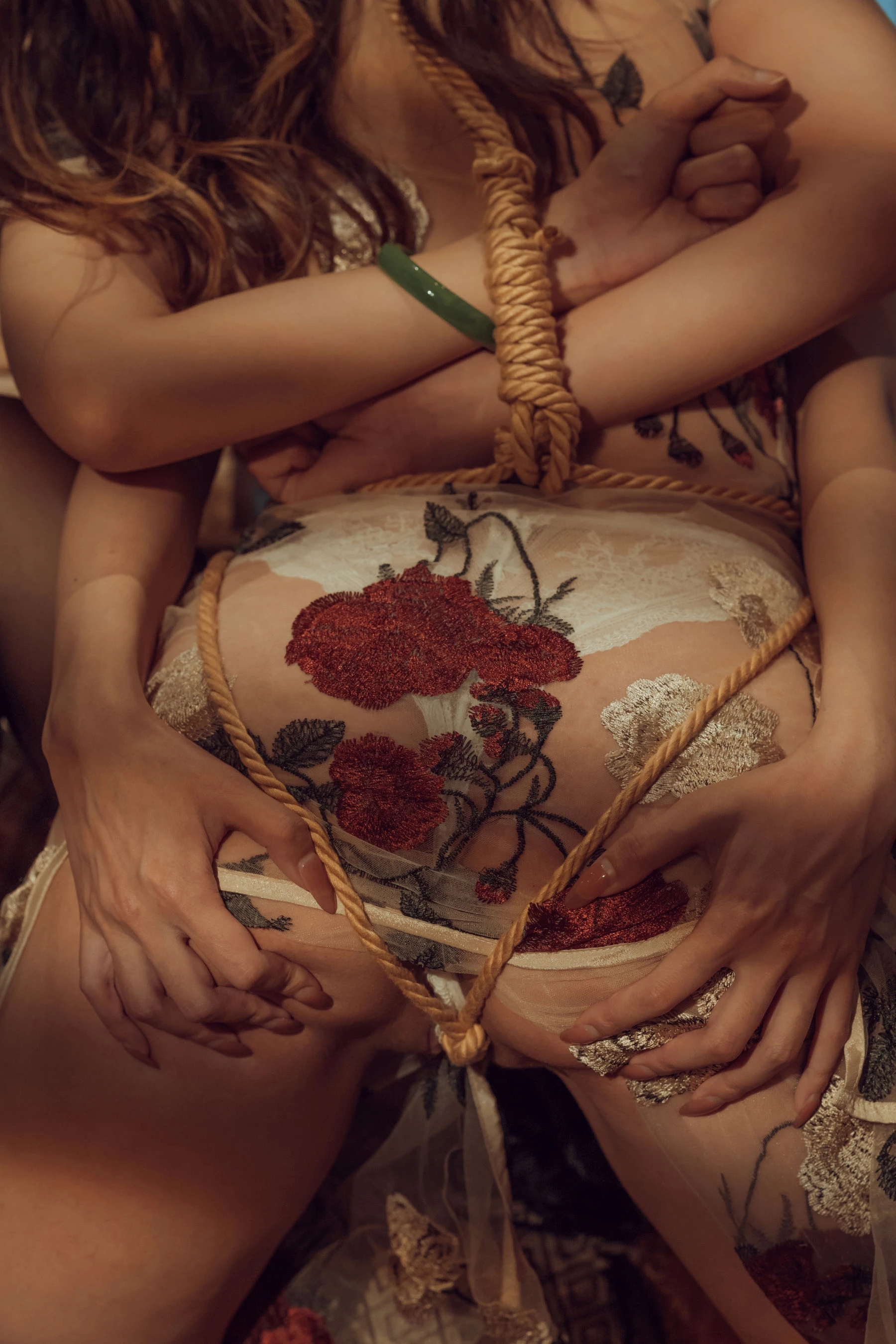 云溪溪 – 捆绑旗袍百合 [54P]插图5