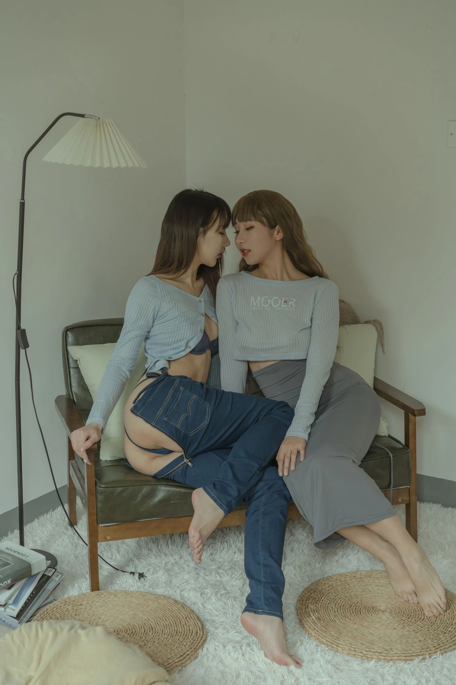 云溪溪 – 奶桃 日系百合 [60P]插图1