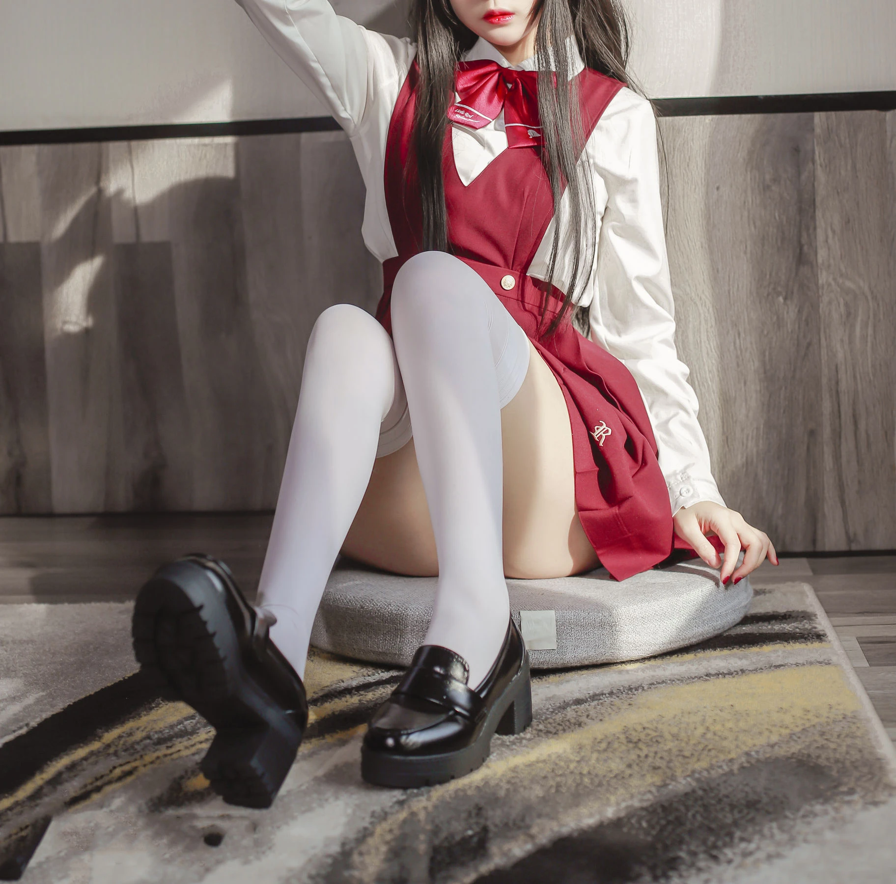 Cosplay日奈娇 – JK少女红裙 [28P]插图2