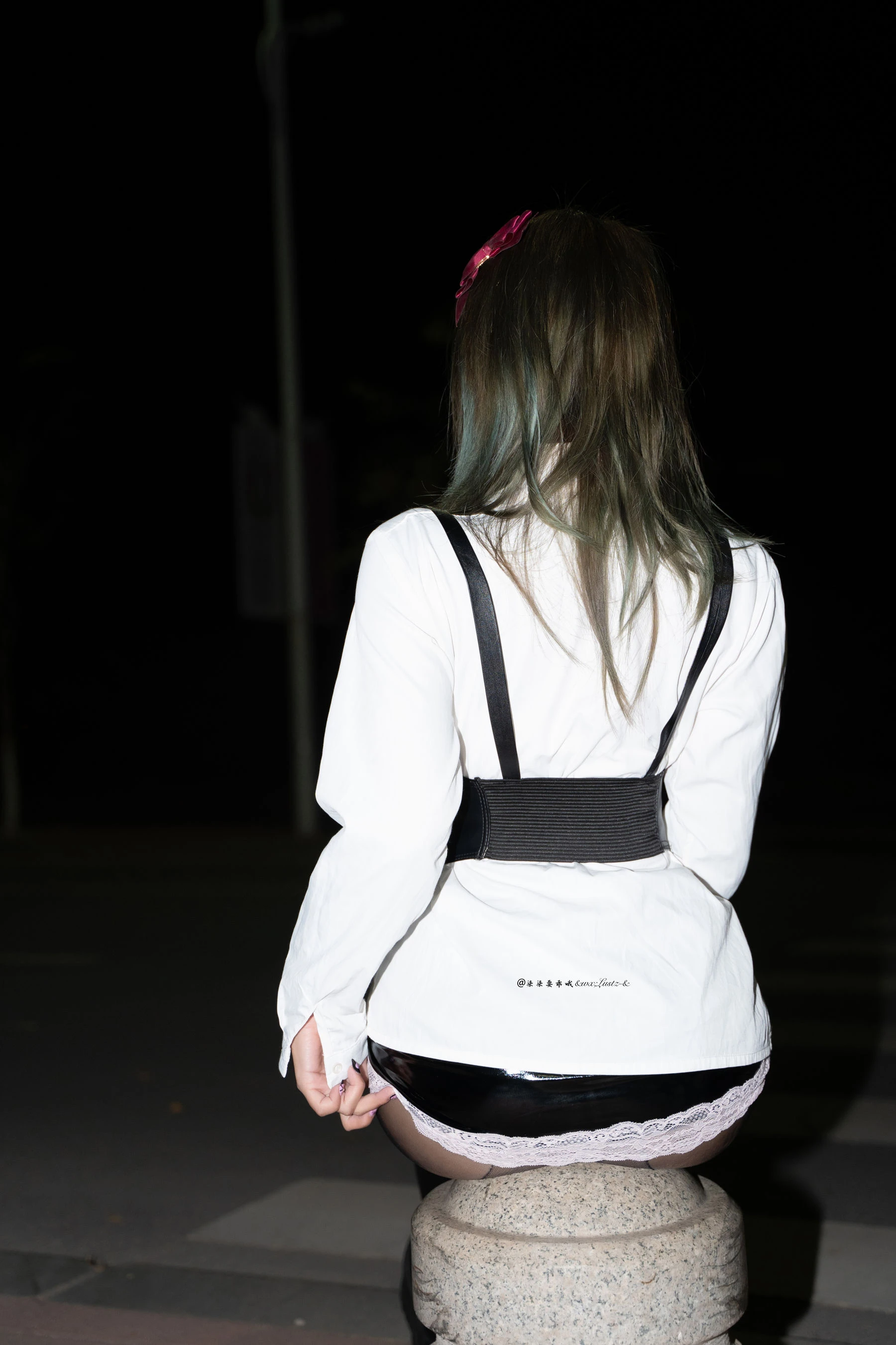 动漫博主柒柒要乖哦 – 车内1 [47P]插图3