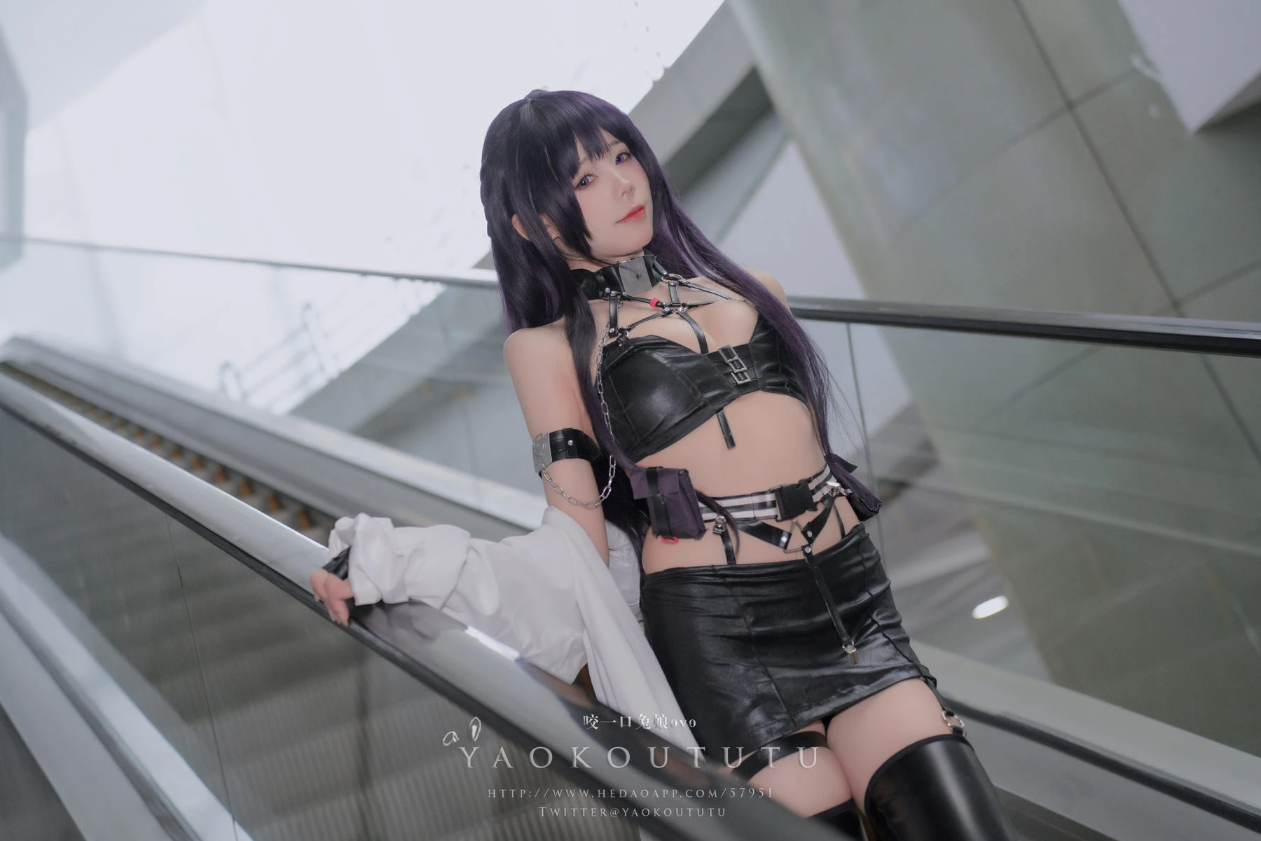 咬一口兔娘 – 米哈拉 [27P]插图1