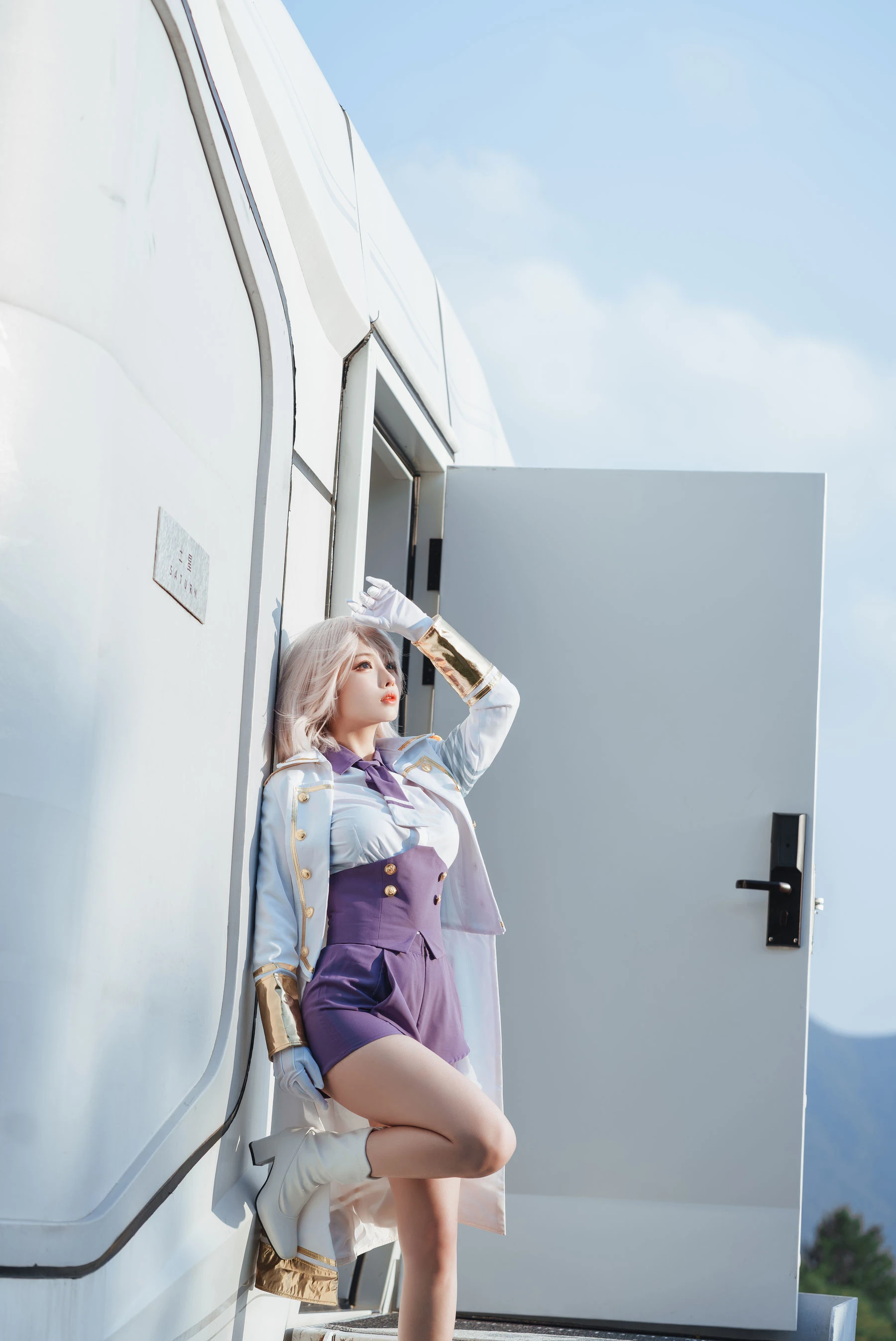 COS福利rioko凉凉子 – 电光机王 貉 [51P]插图1