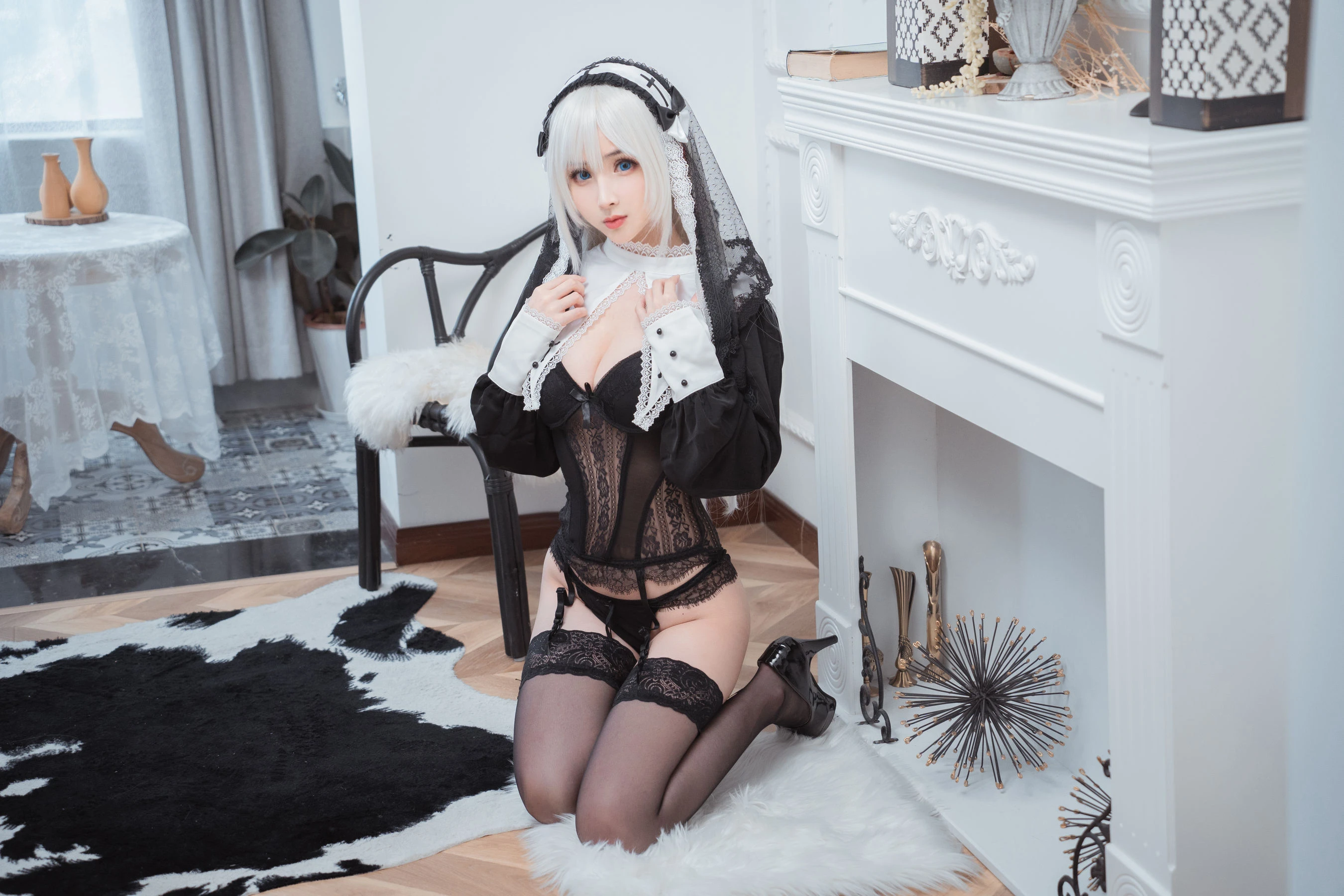 COS福利rioko凉凉子 – 兼职是修女的兔子小姐 [30P]插图3