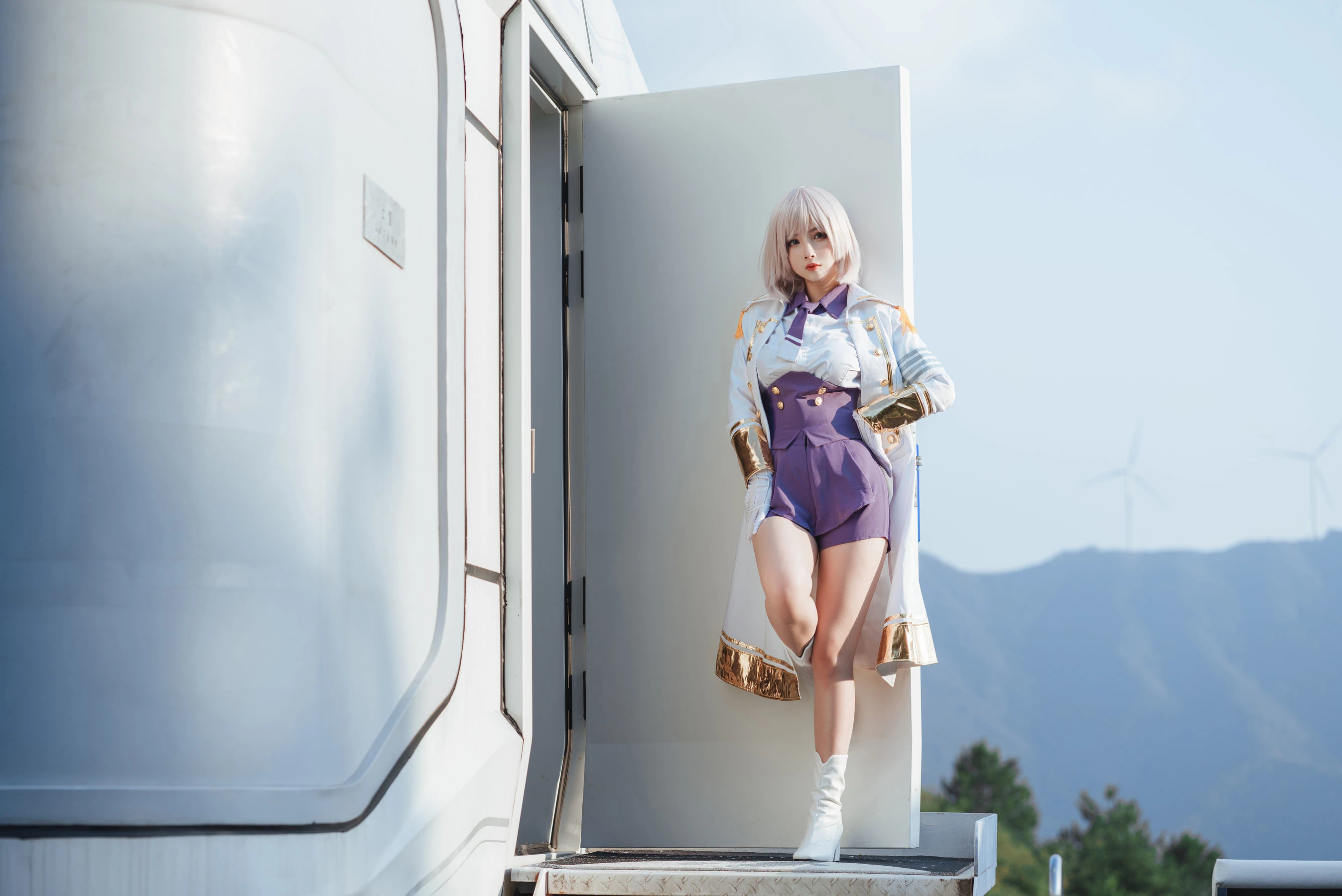 COS福利rioko凉凉子 – 电光机王 貉 [51P]插图2