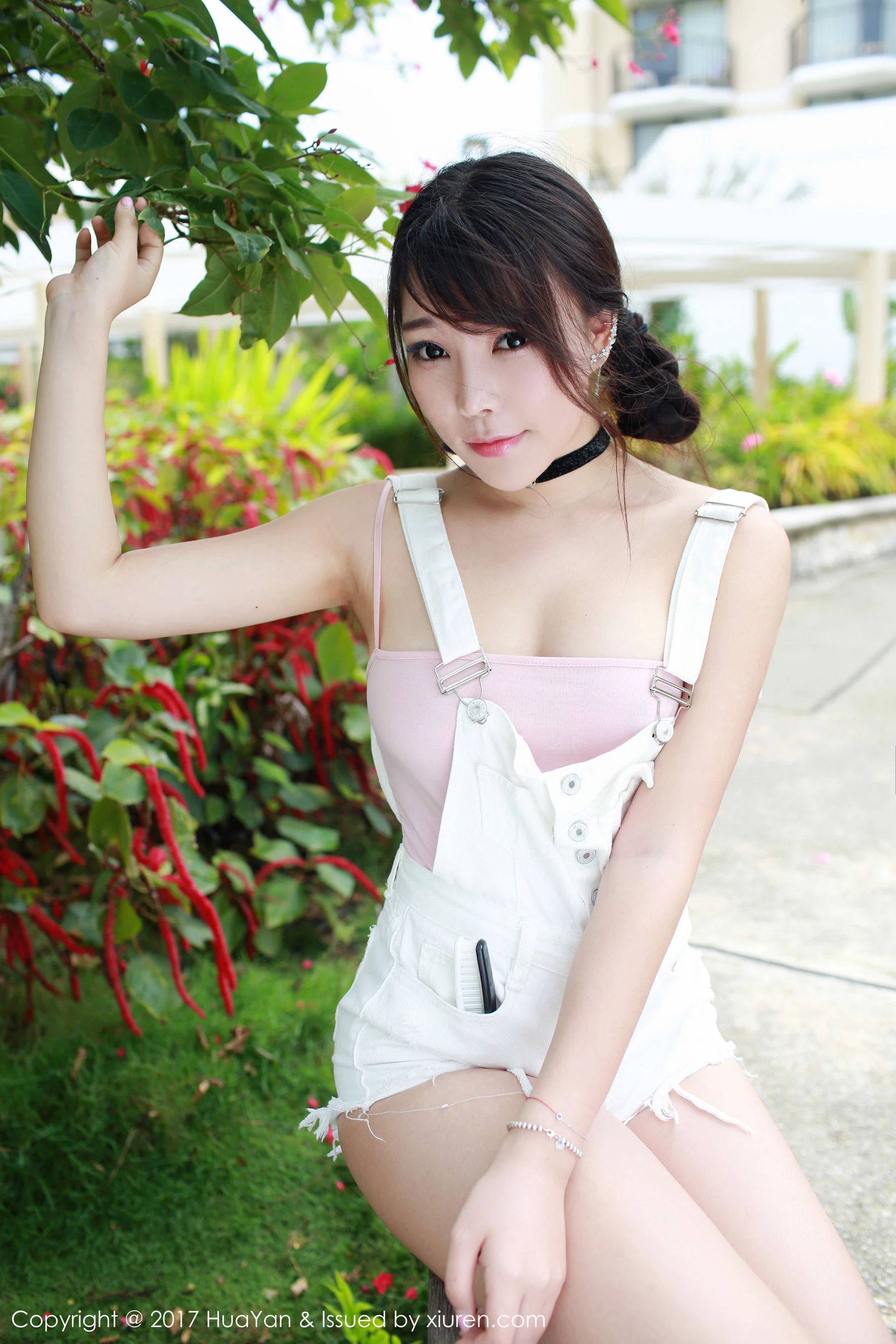 芝芝Booty《塞班岛旅拍》户外系列 HUAYAN 花の颜 Vol.046 [52P]插图5