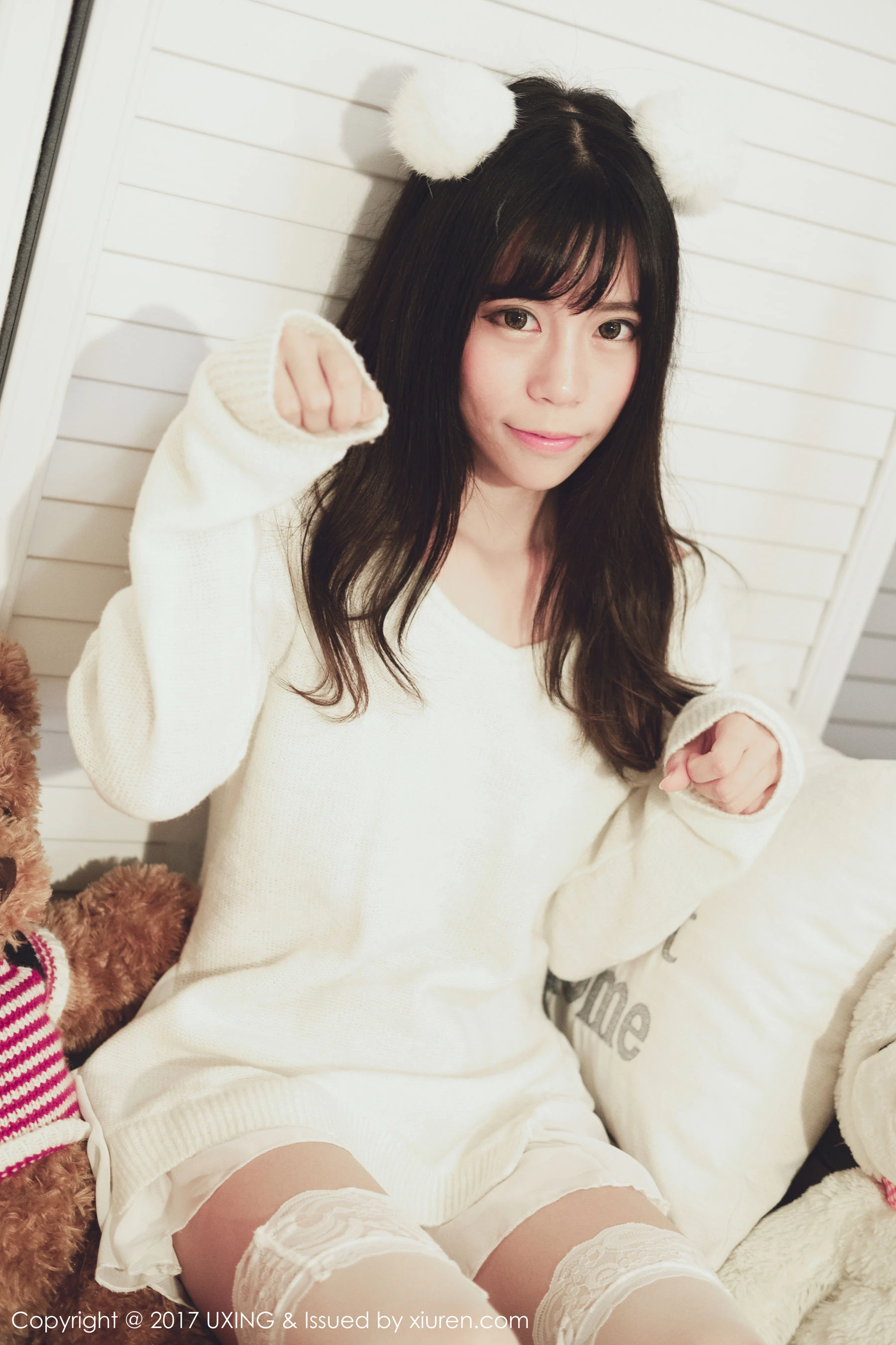 模特Yo酱《学生装+蕾丝装扮》 优星馆UXING VOL.048 [32P]插图9