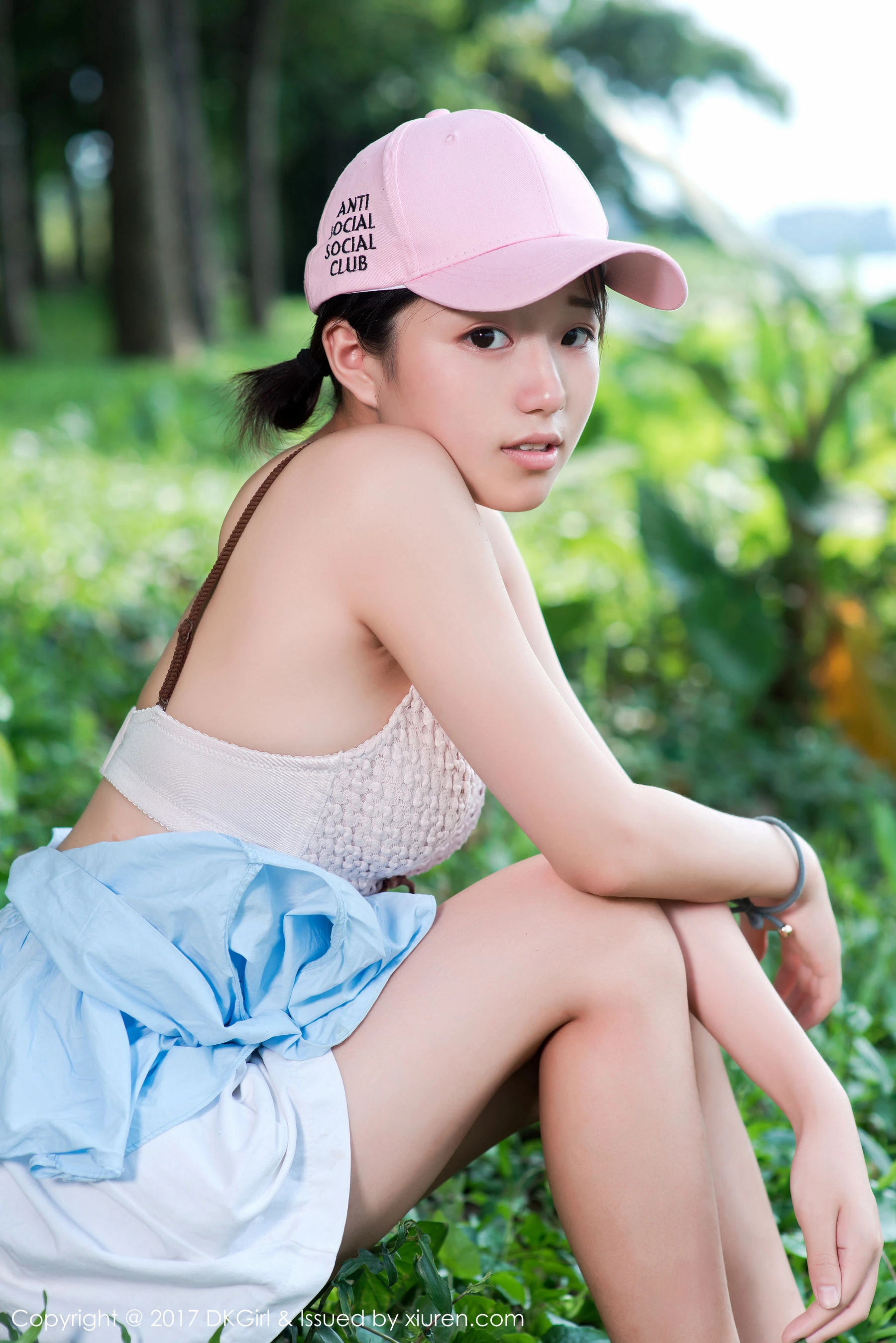 仓井优香《童颜美乳，日系清纯少女，户外露出》 御女郎DKGirl Vol.039 [49P]|图集秀