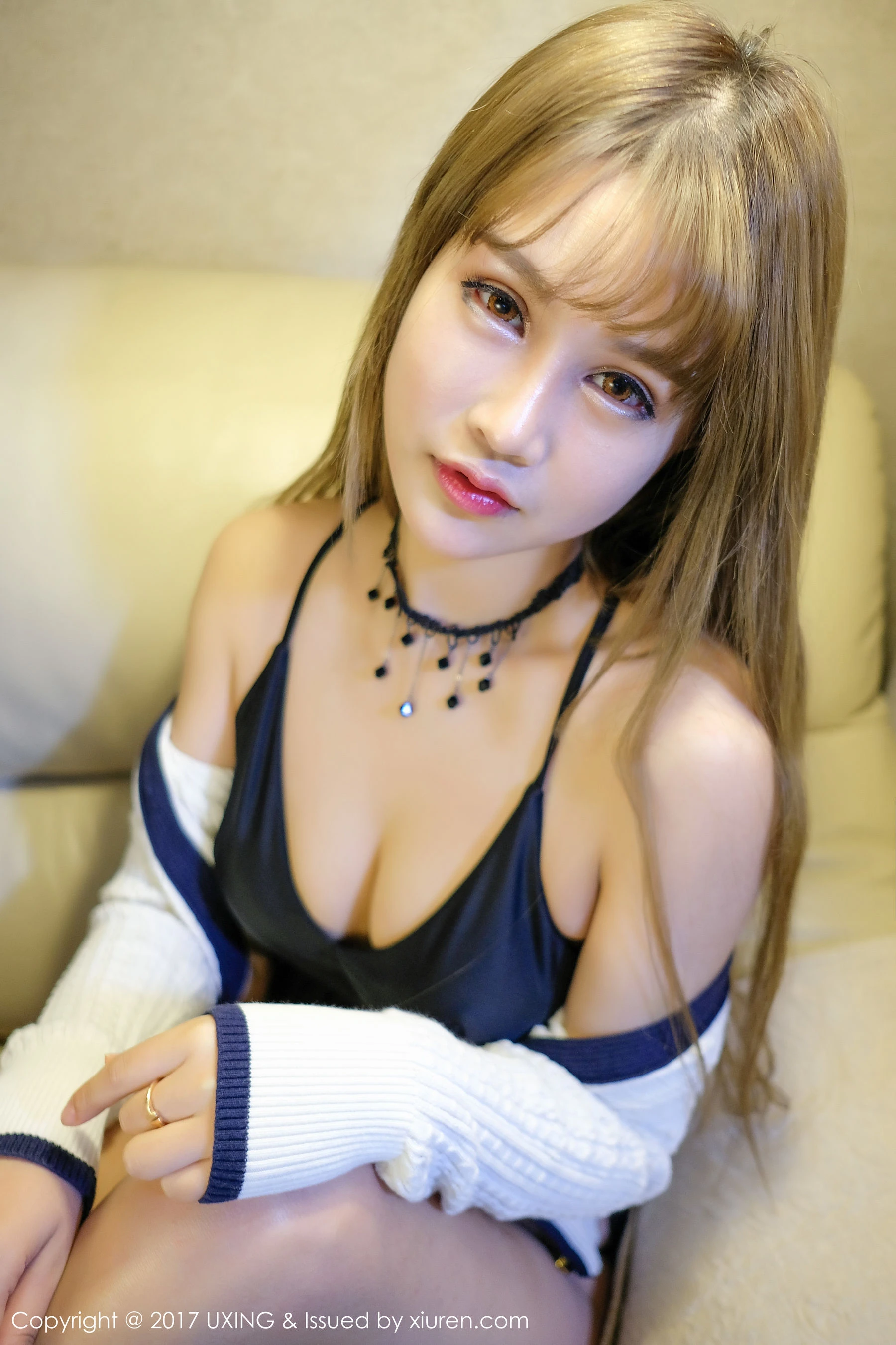 豆豆和她的朋友《两位娇柔妹子》 优星馆UXING VOL.049 [58P]插图1