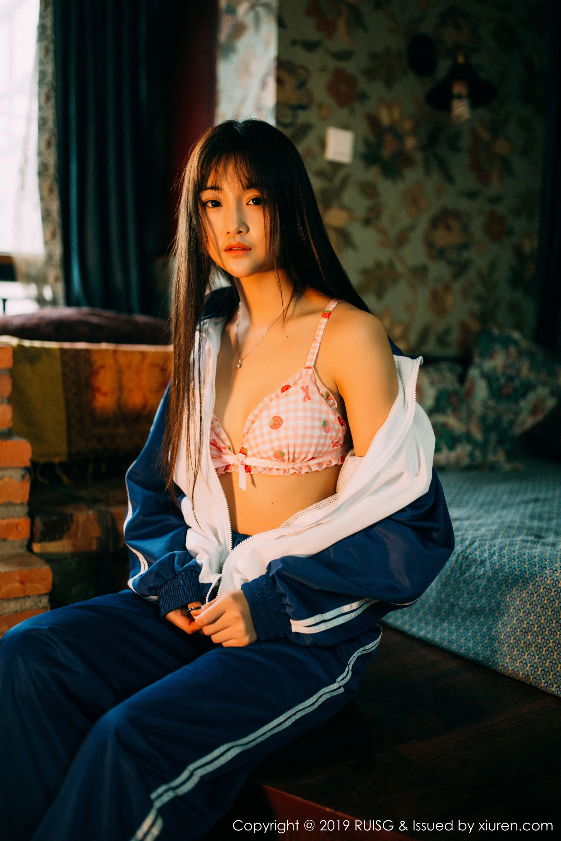 瑞丝馆RUISG Vol.069 圆圆Daphne [50P]插图10