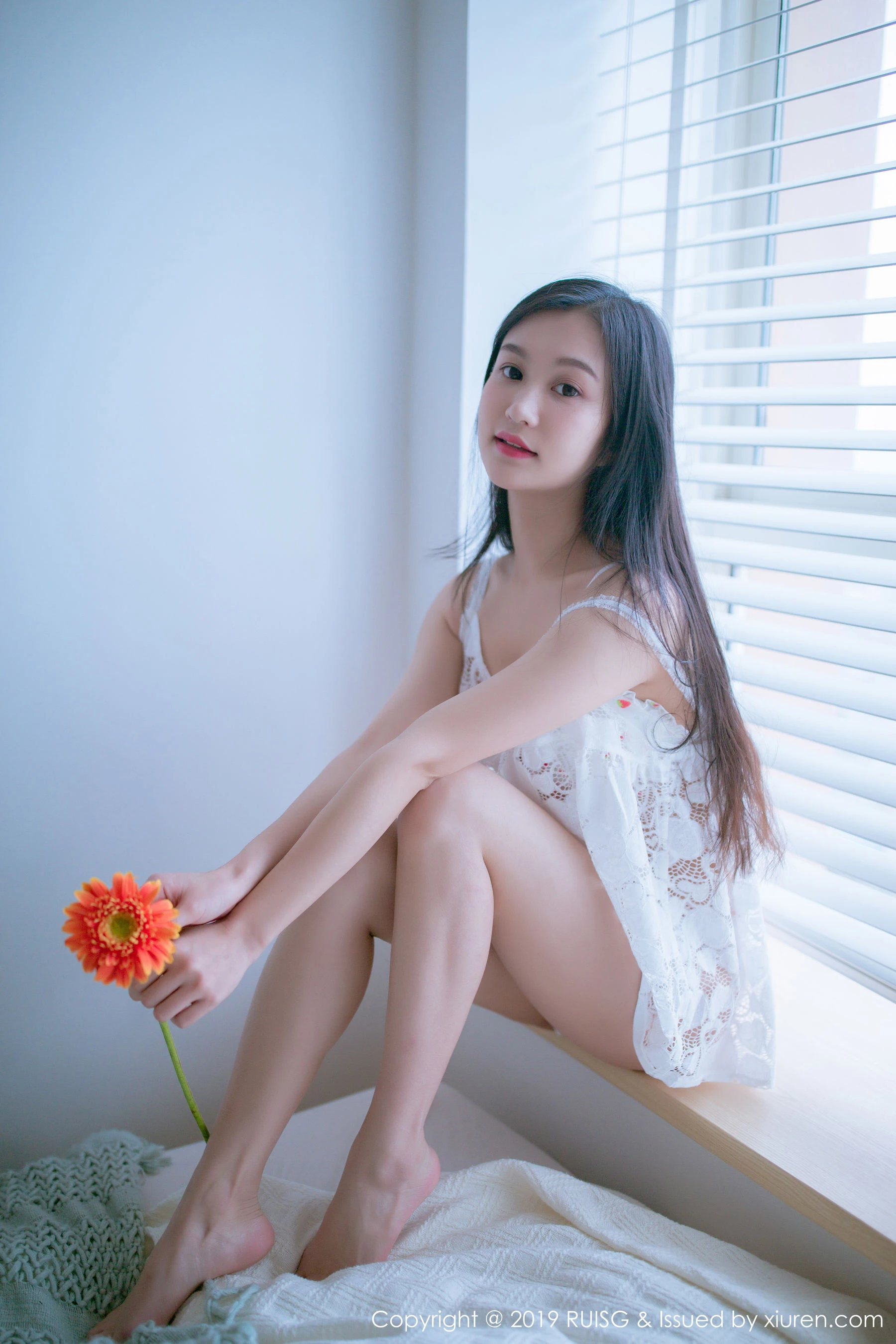 瑞丝馆RUISG Vol.068 深紫Julie [47P]插图4