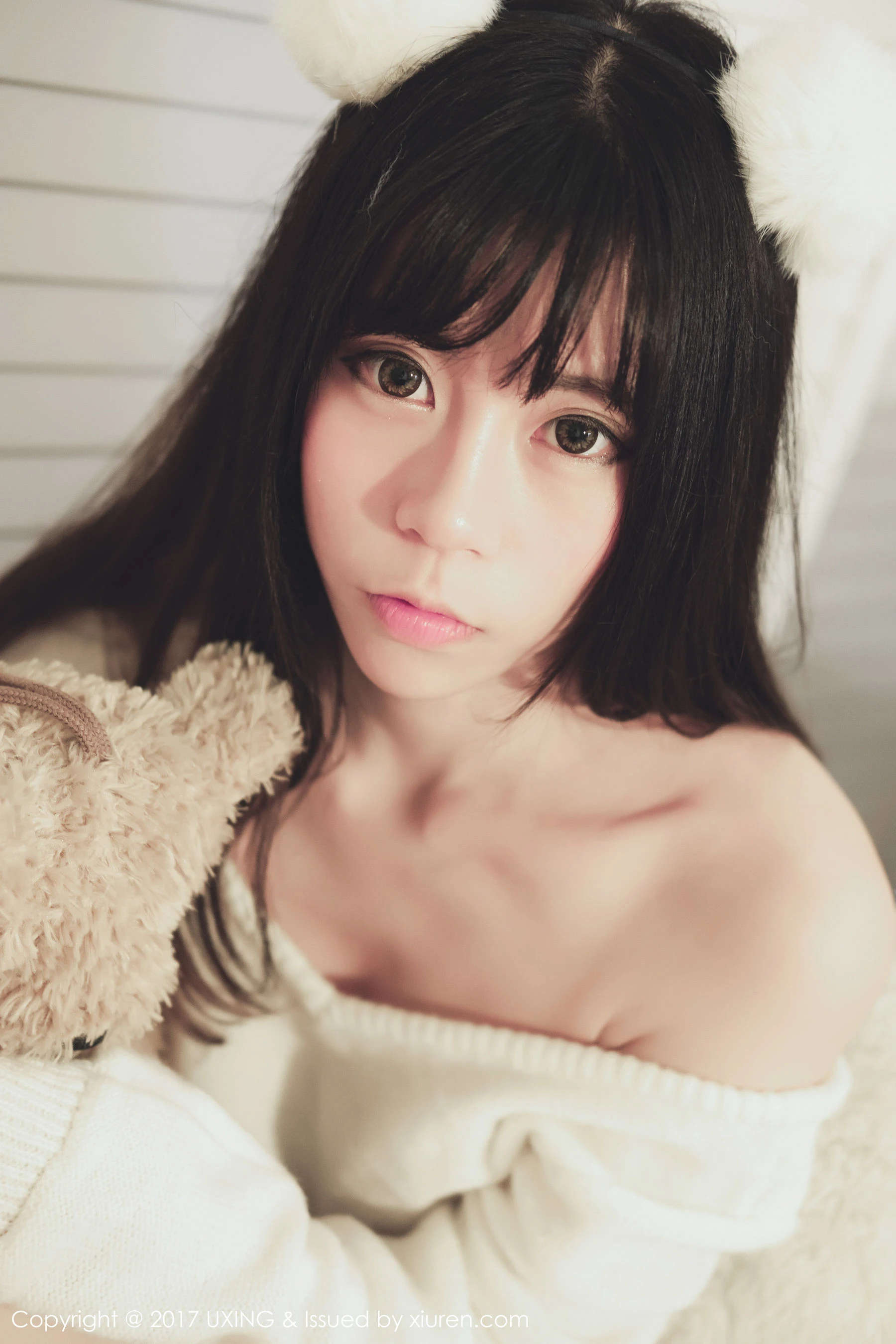 模特Yo酱《学生装+蕾丝装扮》 优星馆UXING VOL.048 [32P]插图2