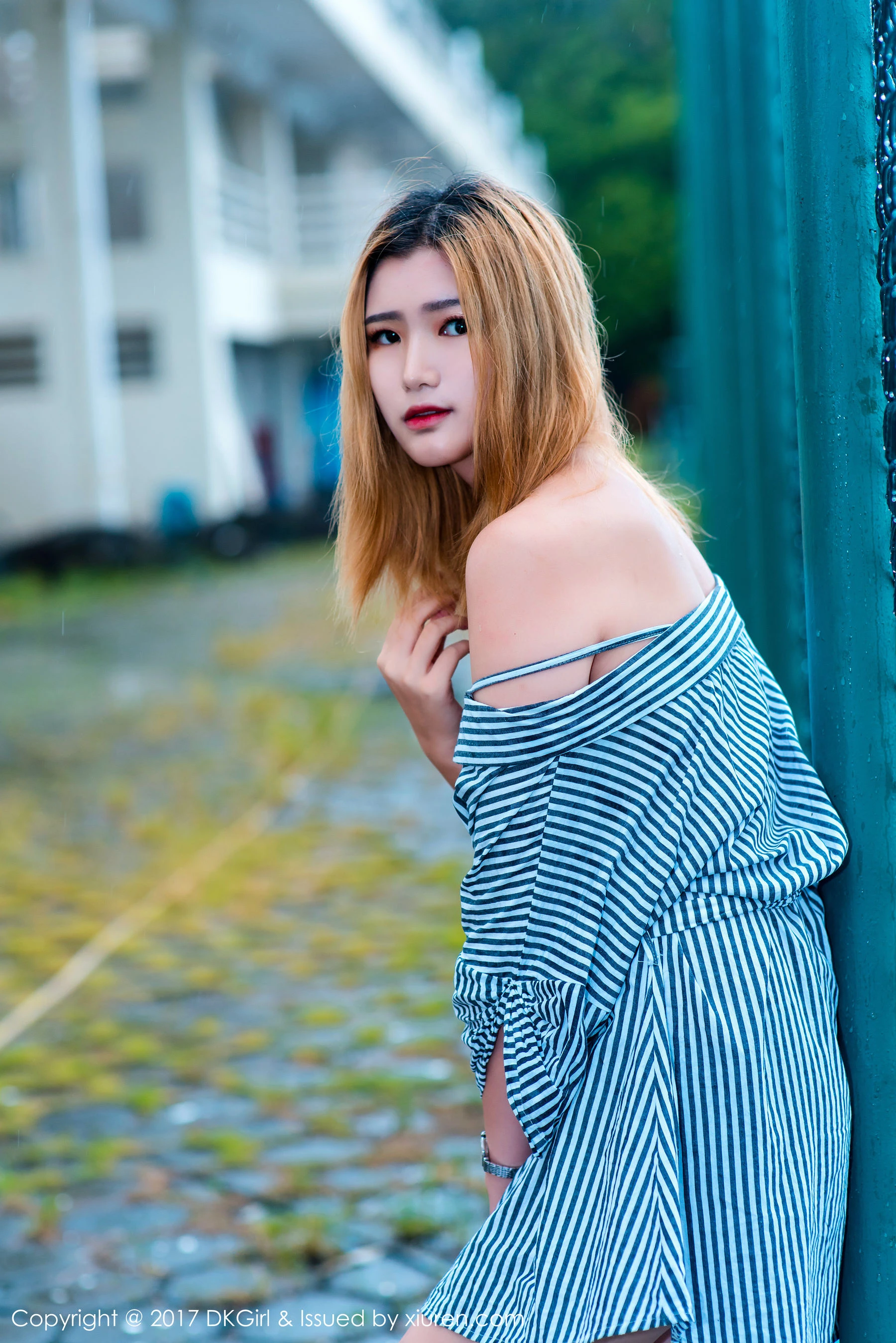 Ting婷婷《172长腿美人，户外大尺度露出》 御女郎DKGirl Vol.038 [31P]插图4