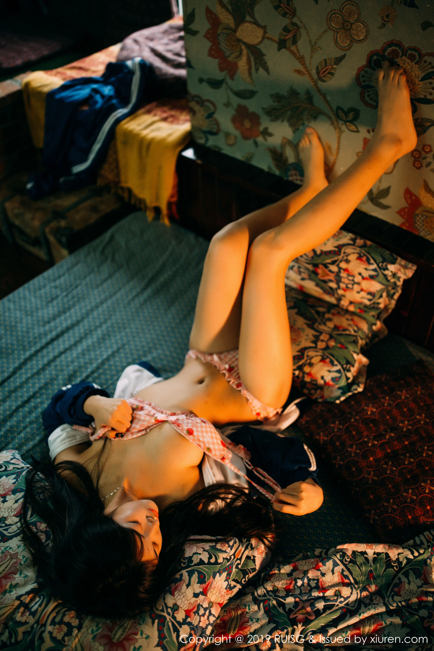 瑞丝馆RUISG Vol.069 圆圆Daphne [50P]插图9