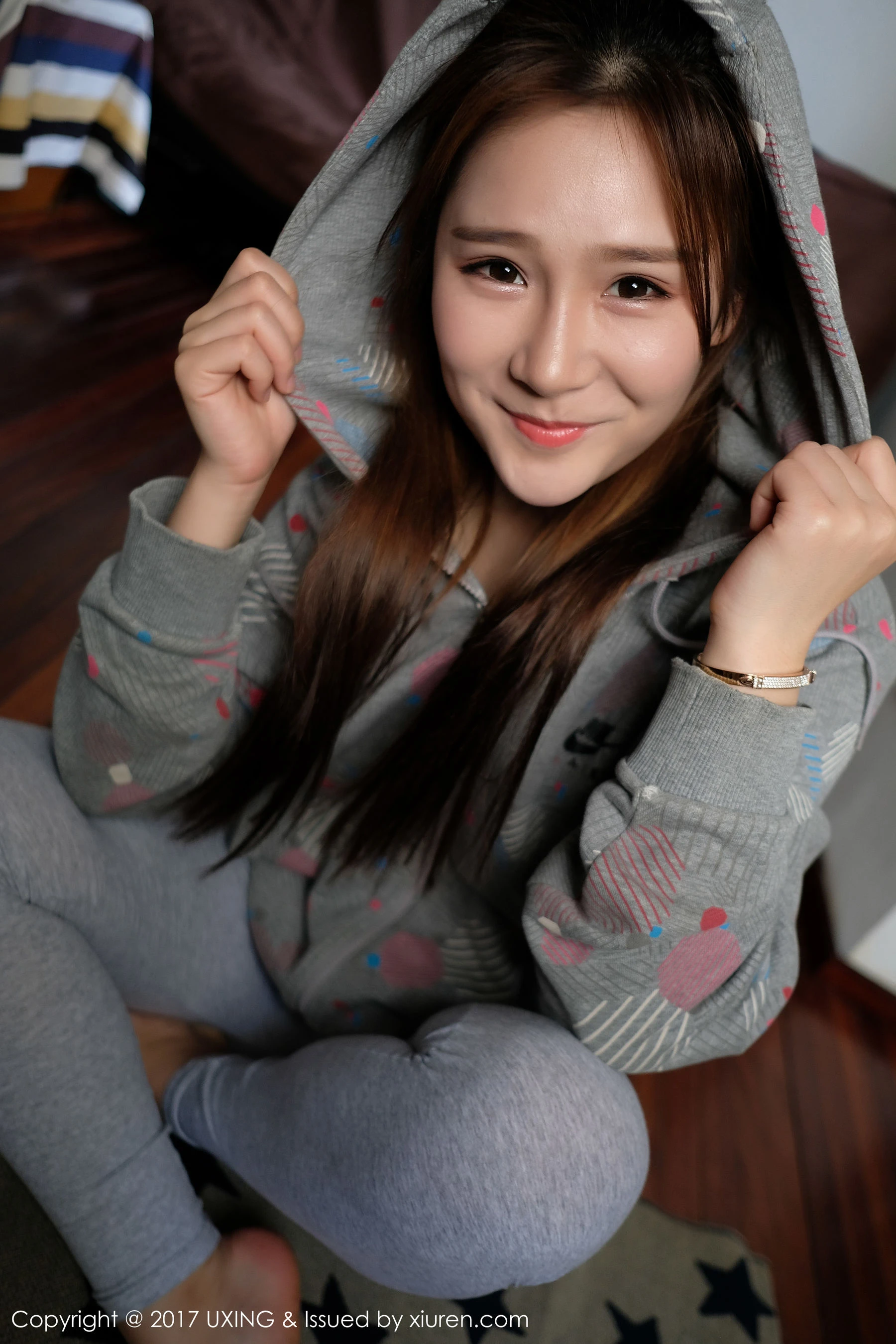 羊羊Suger《满满青春少女气息的妹子》 优星馆UXING VOL.054 [44P]插图2