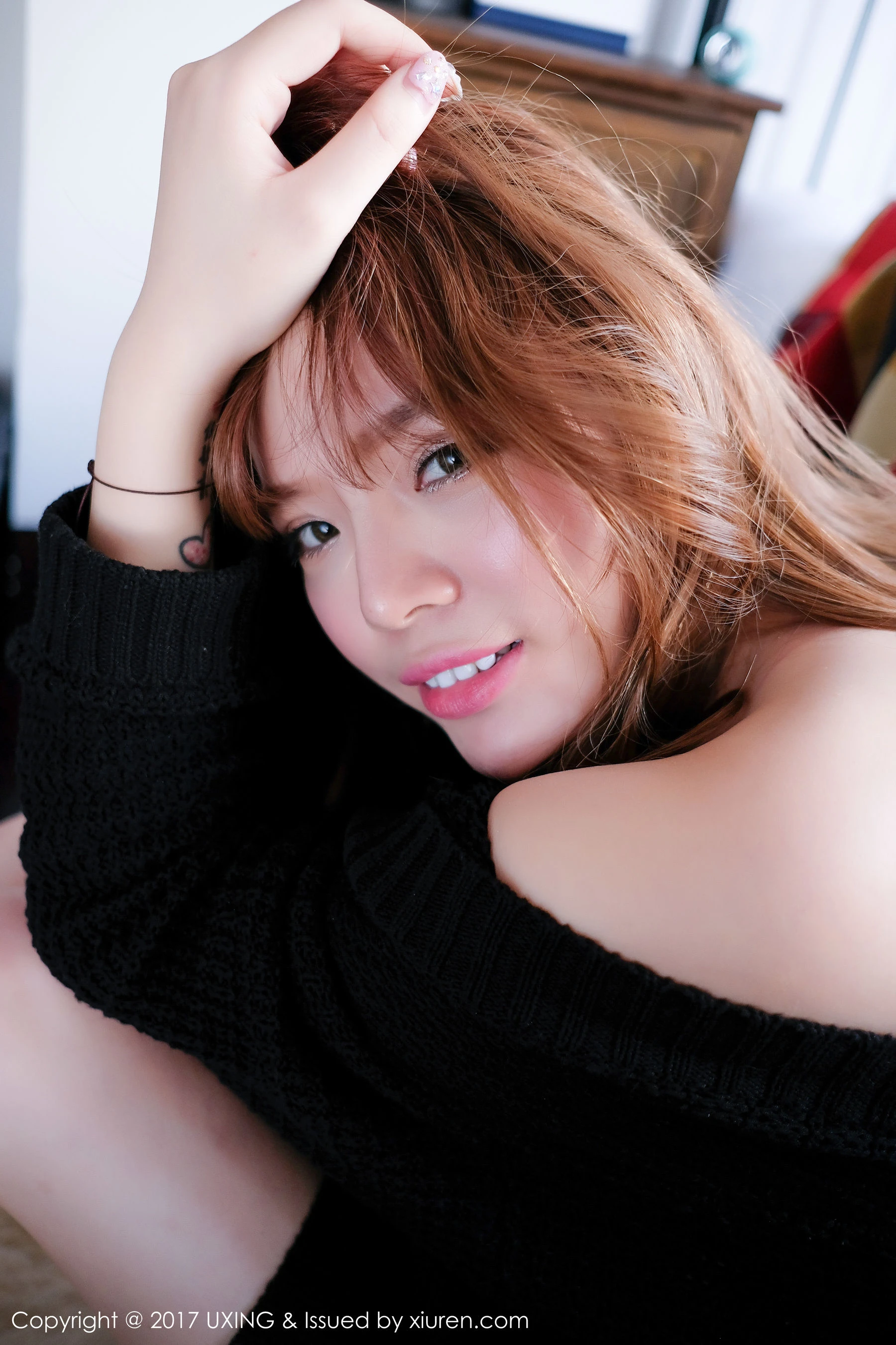 模特小恶魔-S《美胸系列》 优星馆UXING VOL.045 [45P]插图1