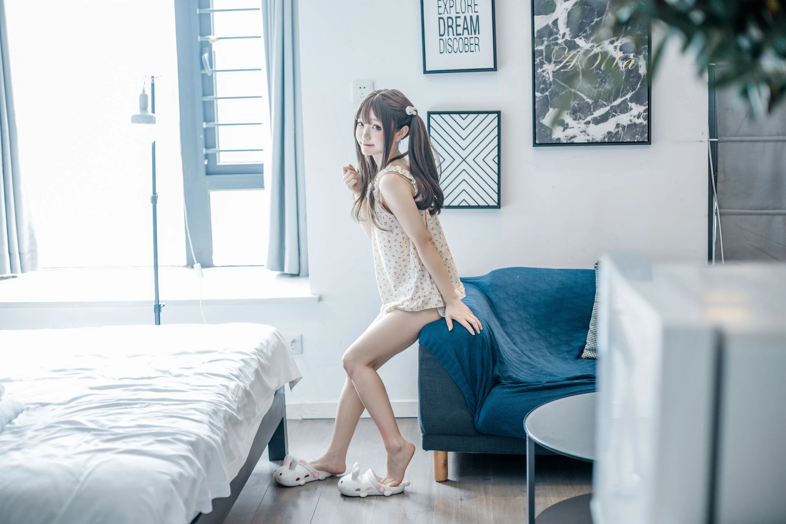 神沢永莉 – 黄色吊带睡衣兔兔 [22P]插图5