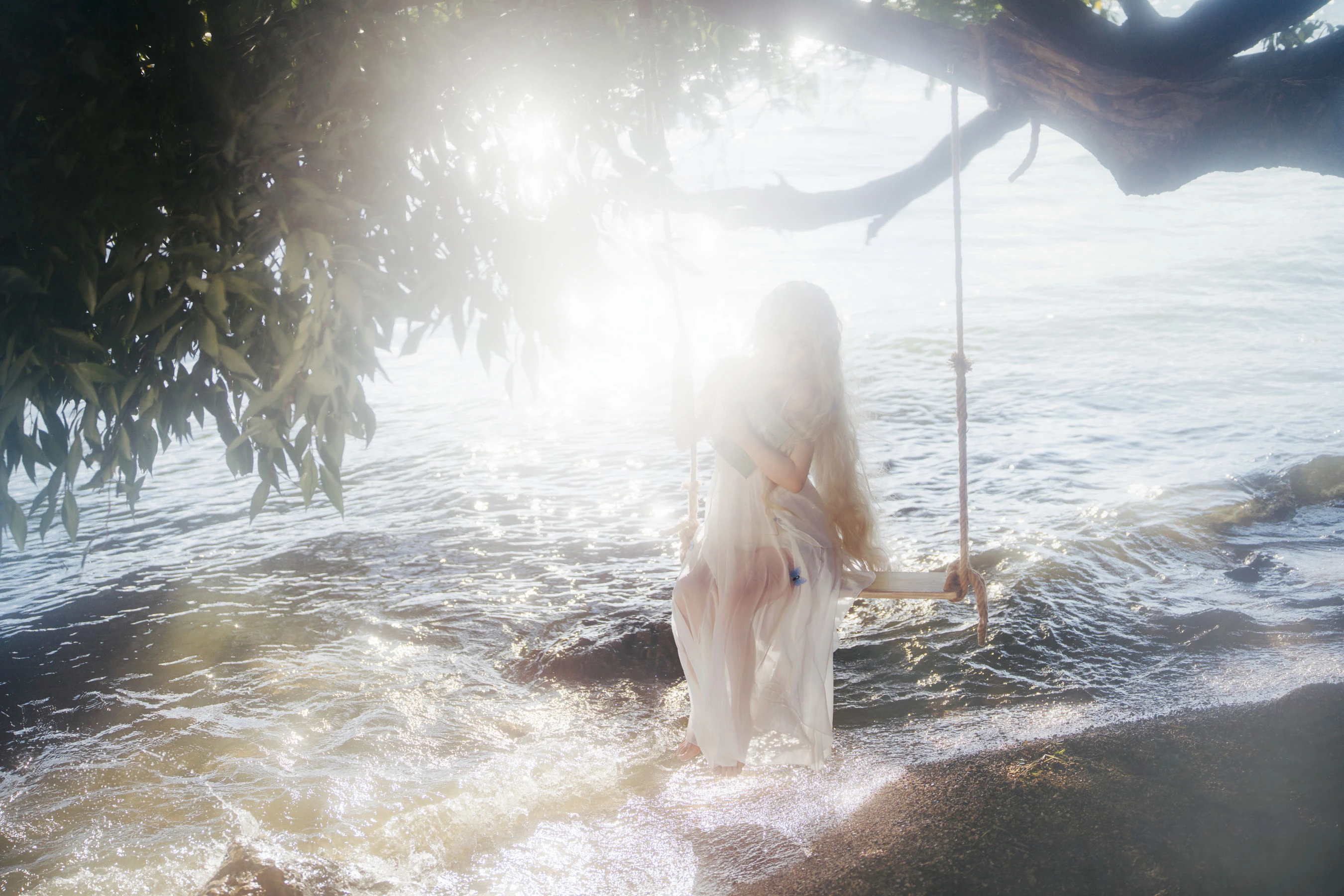 是三不是世w – 湖边白裙 [15P]插图10