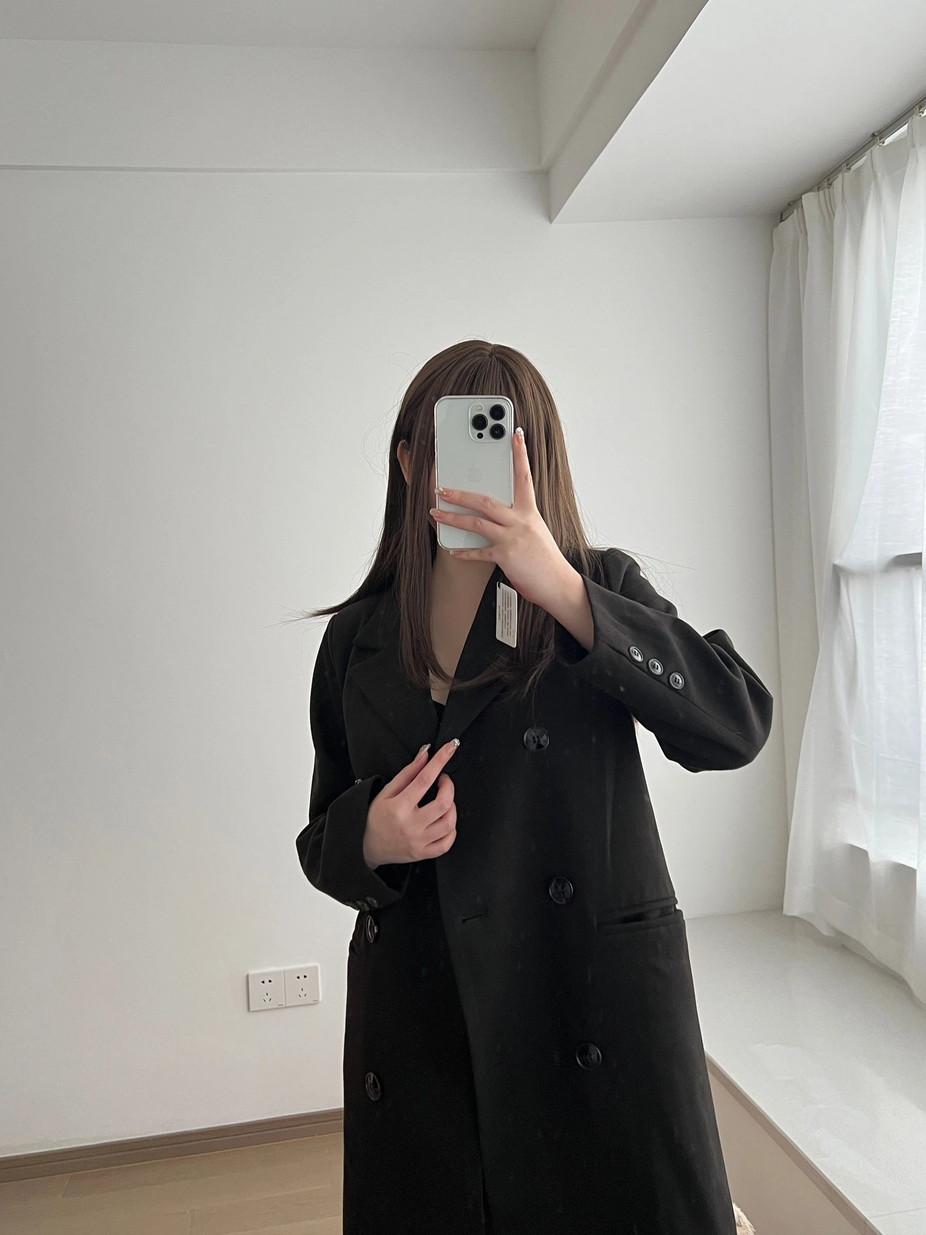 蜜桃少女是依酱呀 – 情人节 黑巧 [26P]插图2