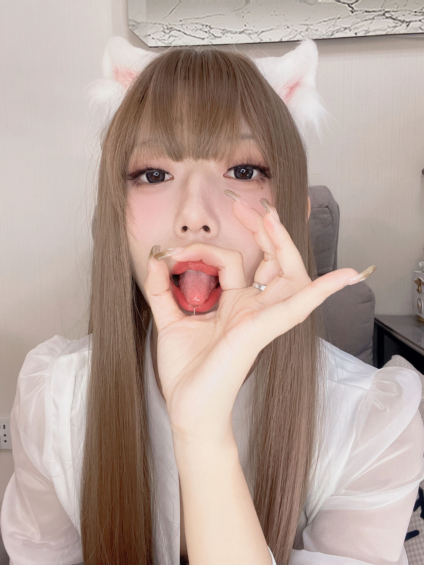 Money冷冷 – OL妖精的尾巴 [73P]插图1