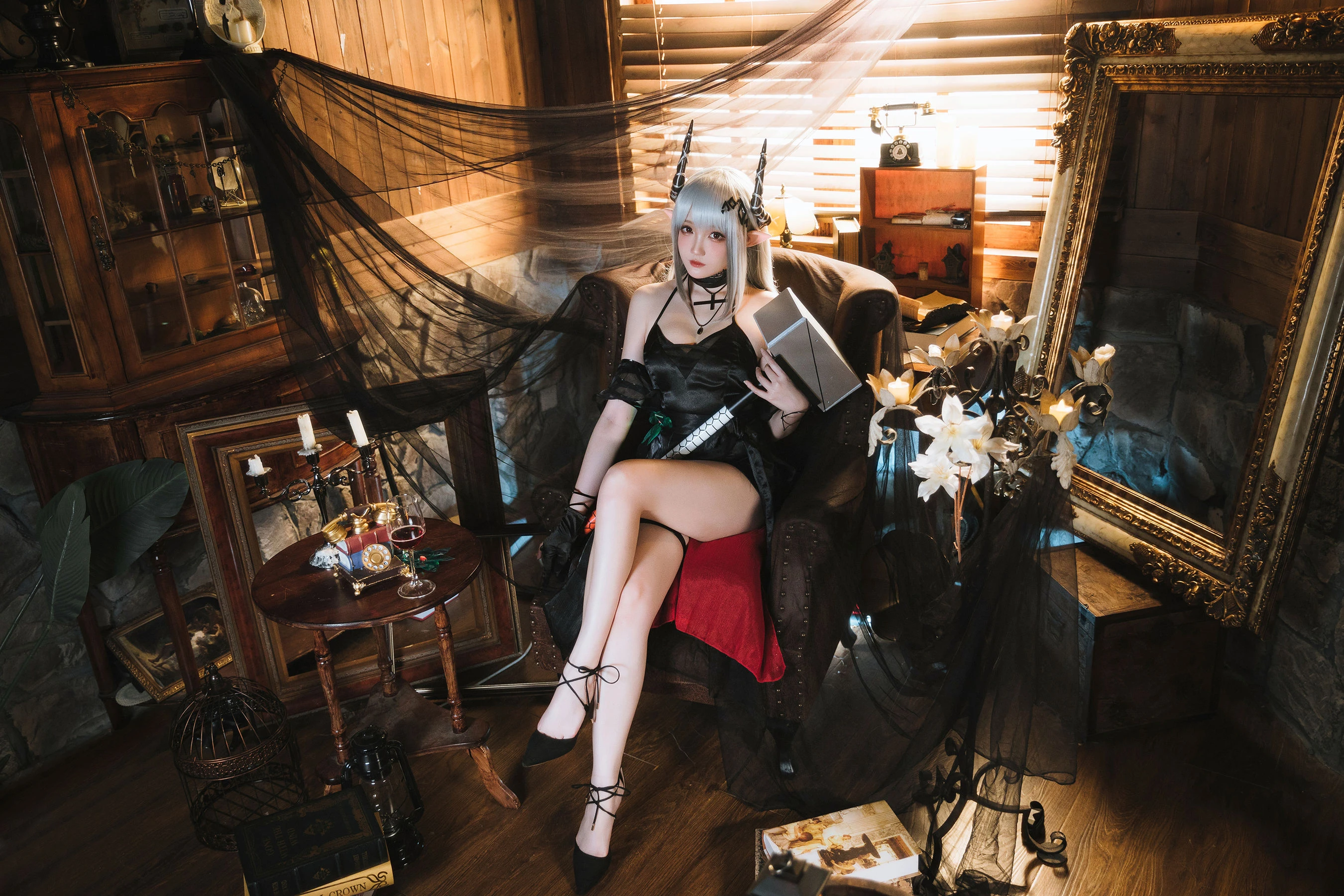 Coser瓜希酱福利 – 明日方舟 泥岩音律联觉 零号特工 [25P]插图3