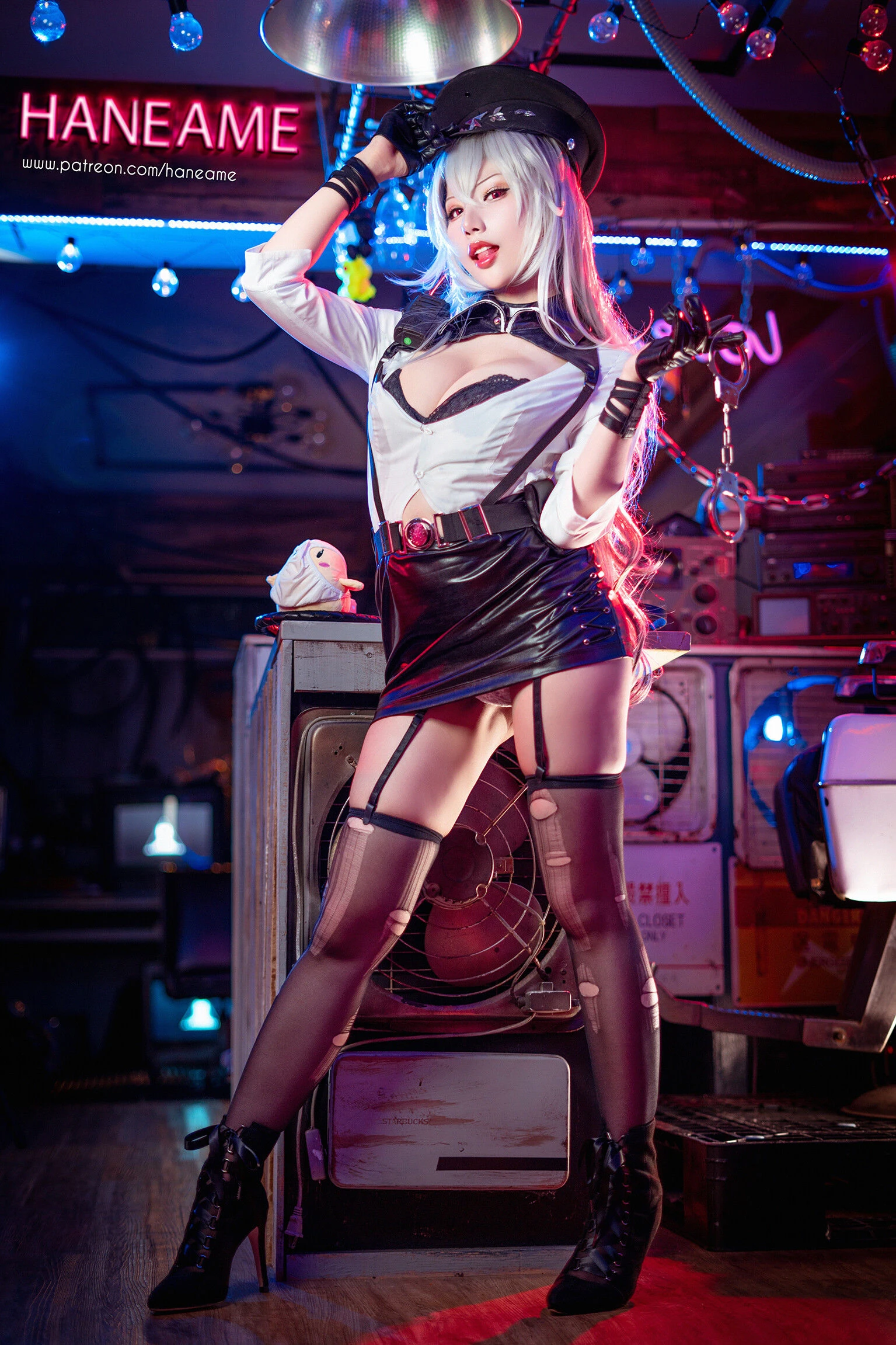 Hane Ame 雨波写真 – Gangut Police (Azur Lane) [21P]|图集秀