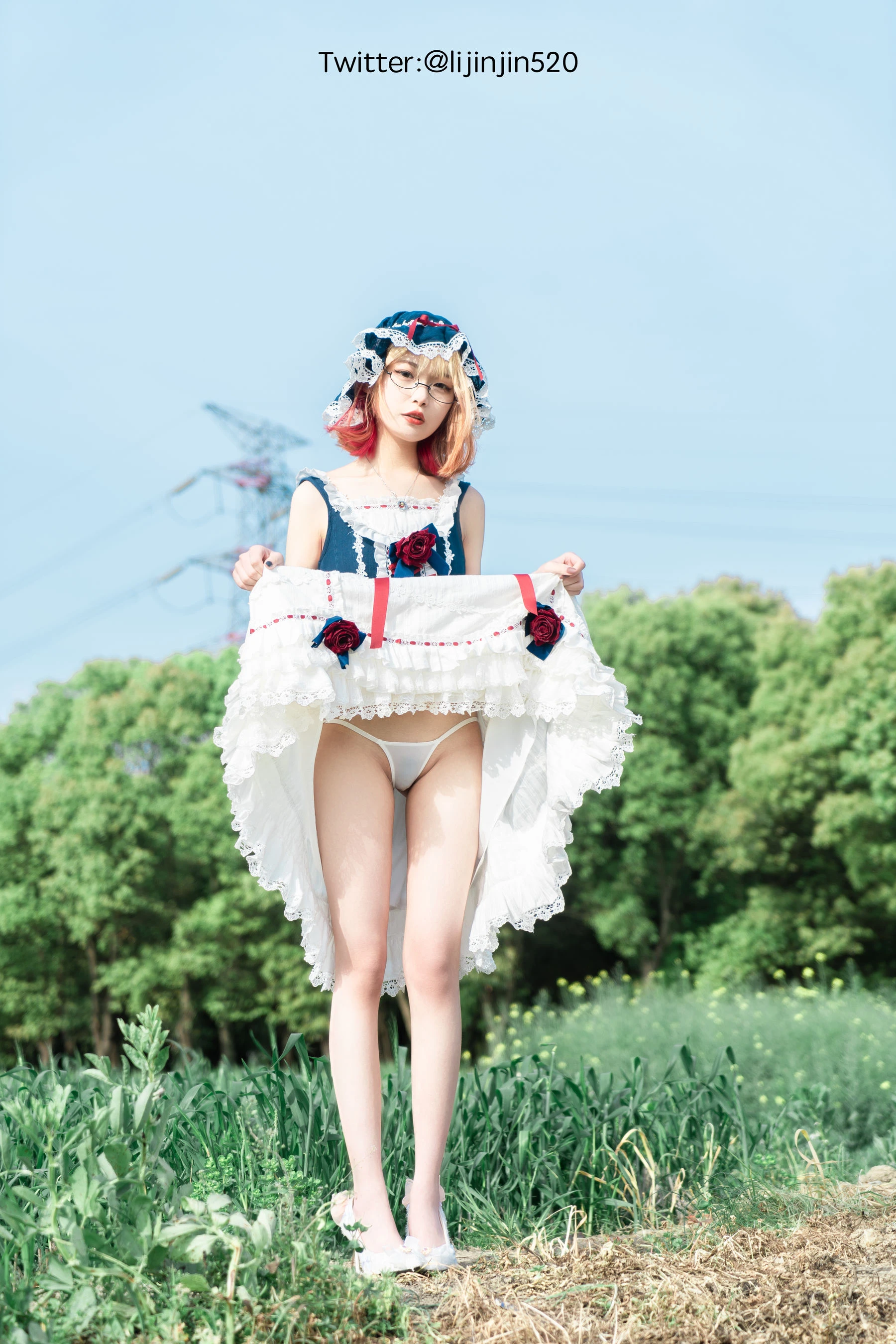 梨瑾瑾 – 户外LO裙 [22P]插图3