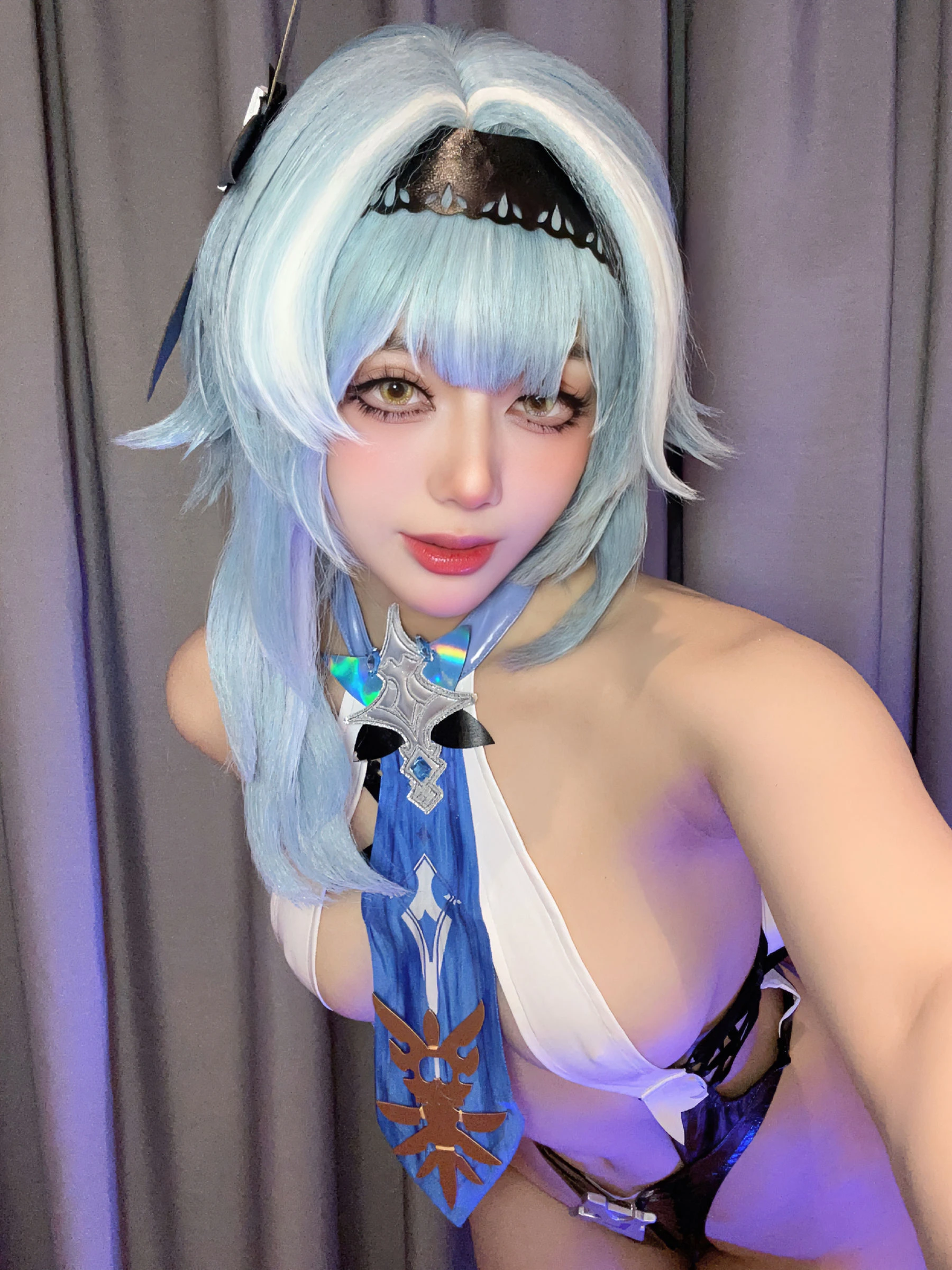 九言 – 优菈自拍 [31P]插图1