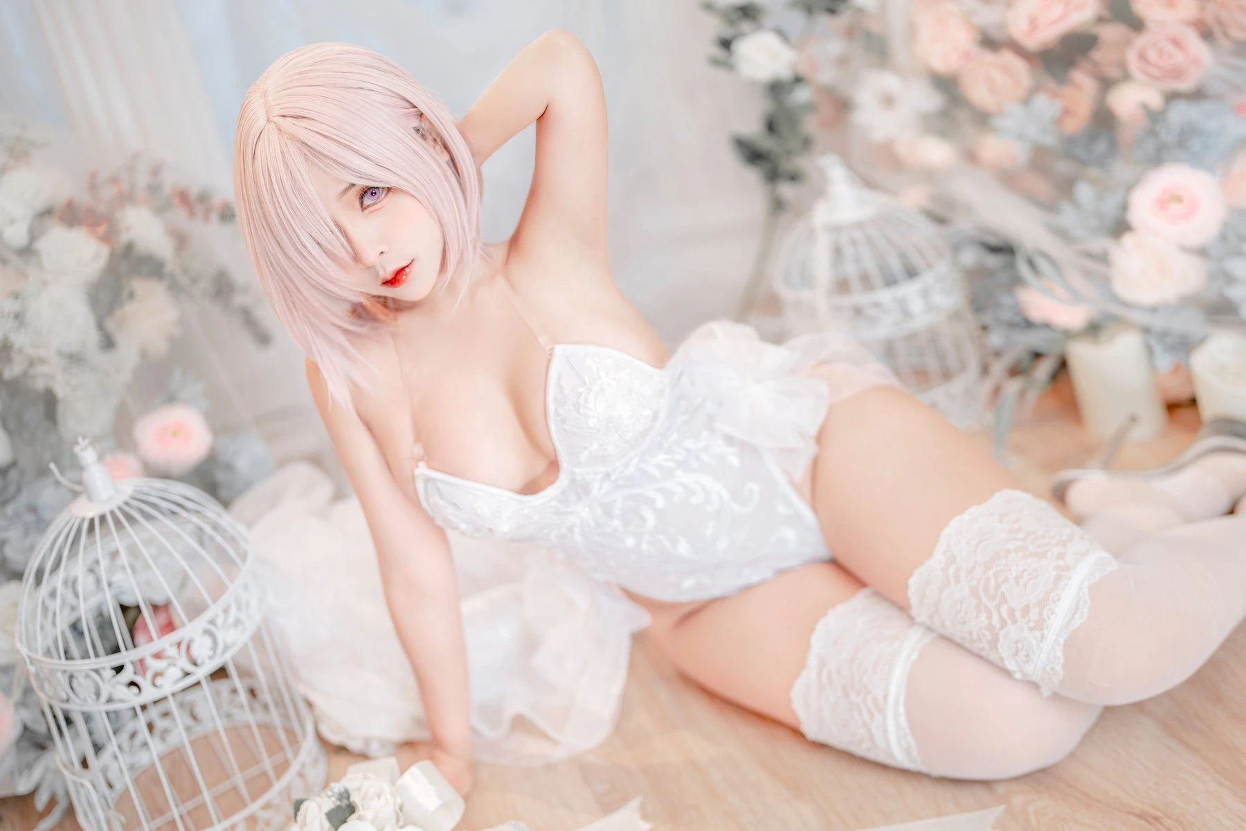 Sayo Momo – Mashu white lingerie body oil [57P]插图2
