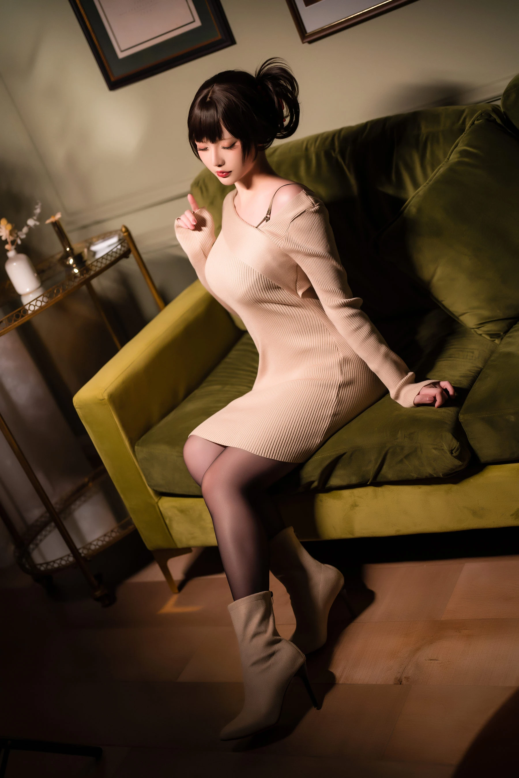 Coser小姐姐星之迟迟 – 室内 生香 [106P]插图2