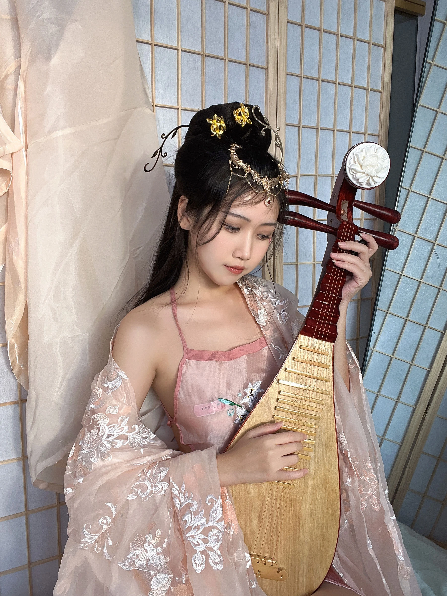 微博人气Coser不呆猫 – 宫廷仕女 [56P]插图1