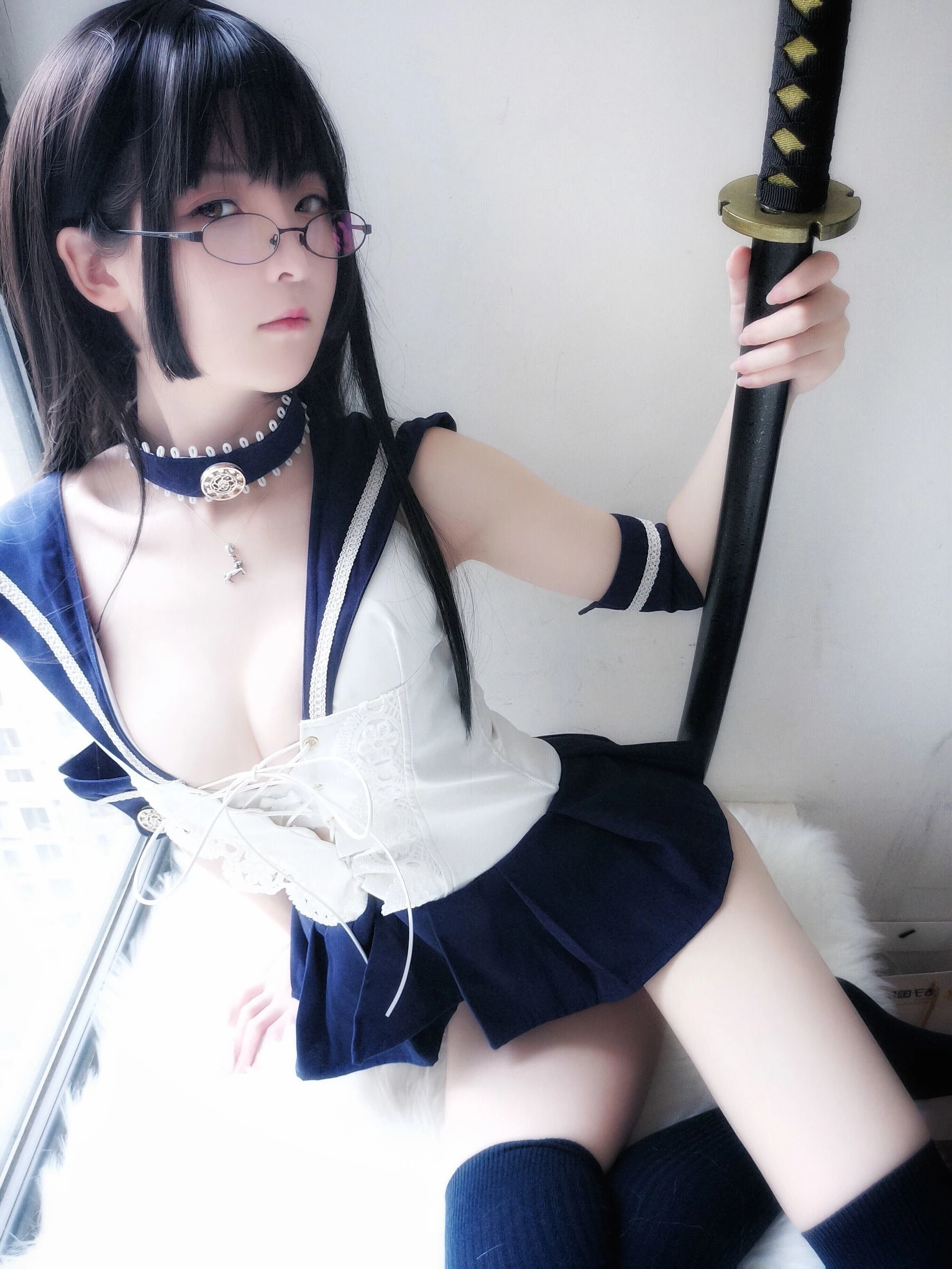[萝莉COS] 一小央泽 – 武士刀与水手服 [20P]|图集秀