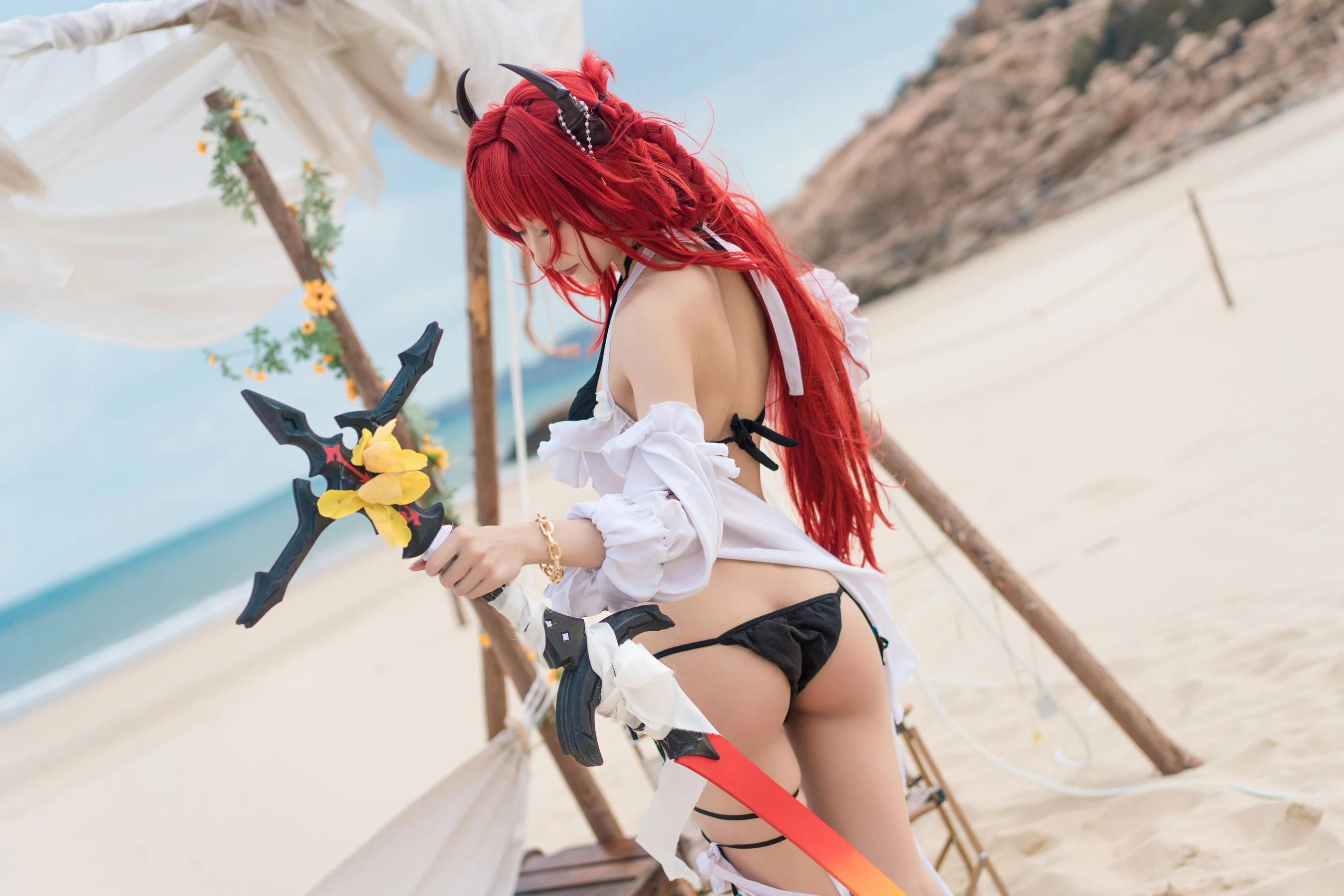 动漫博主阿包也是兔娘 – 明日方舟 史尔特尔泳装 [50P]插图2