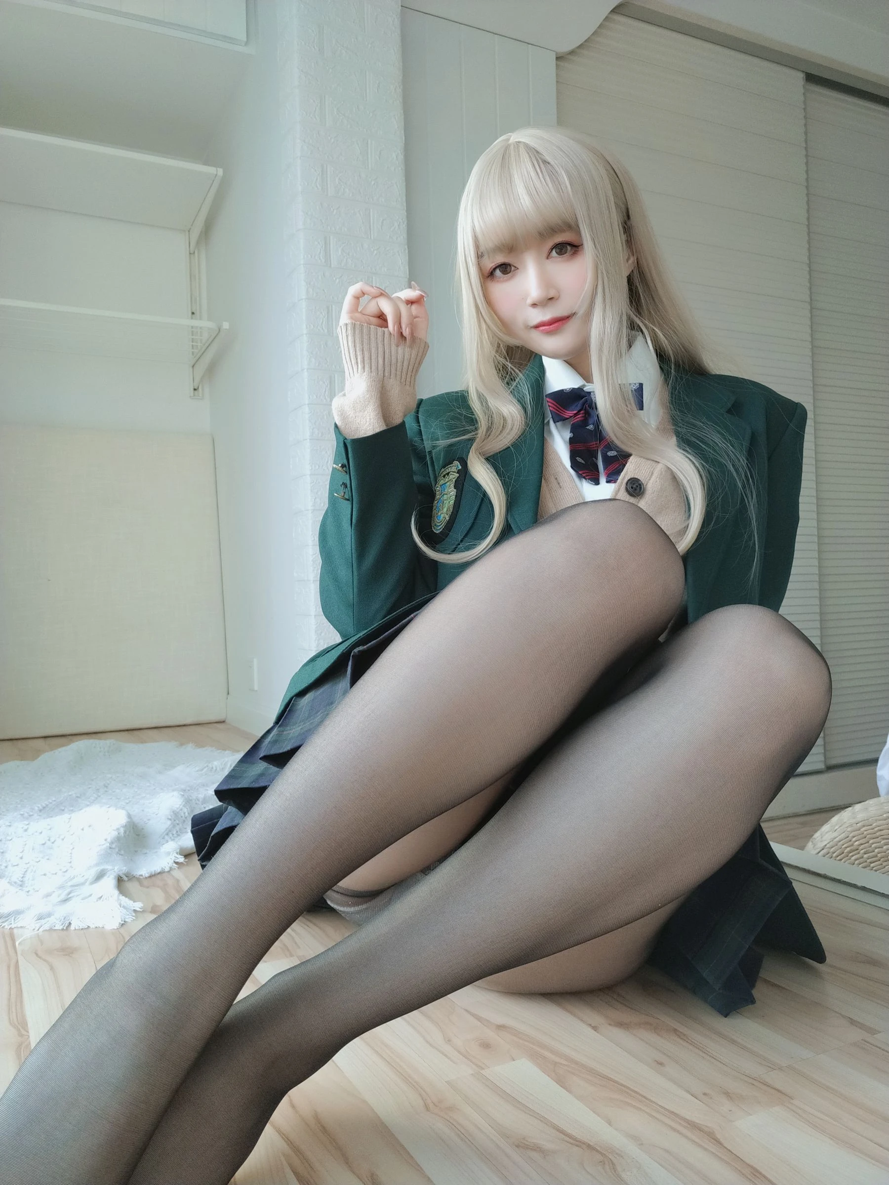 Coser小姐姐白银 – 灰色空间 [88P]插图3