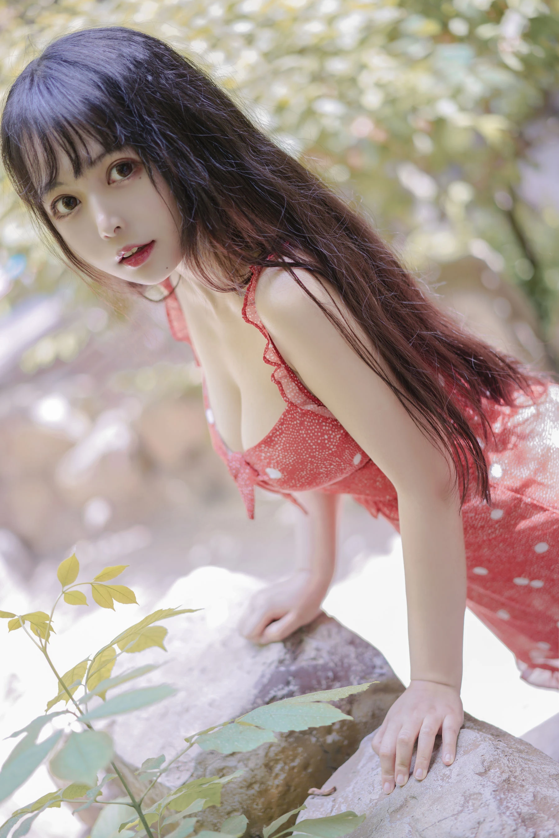 大眼萌妹黑猫猫OvO – 草莓 [32P]插图1