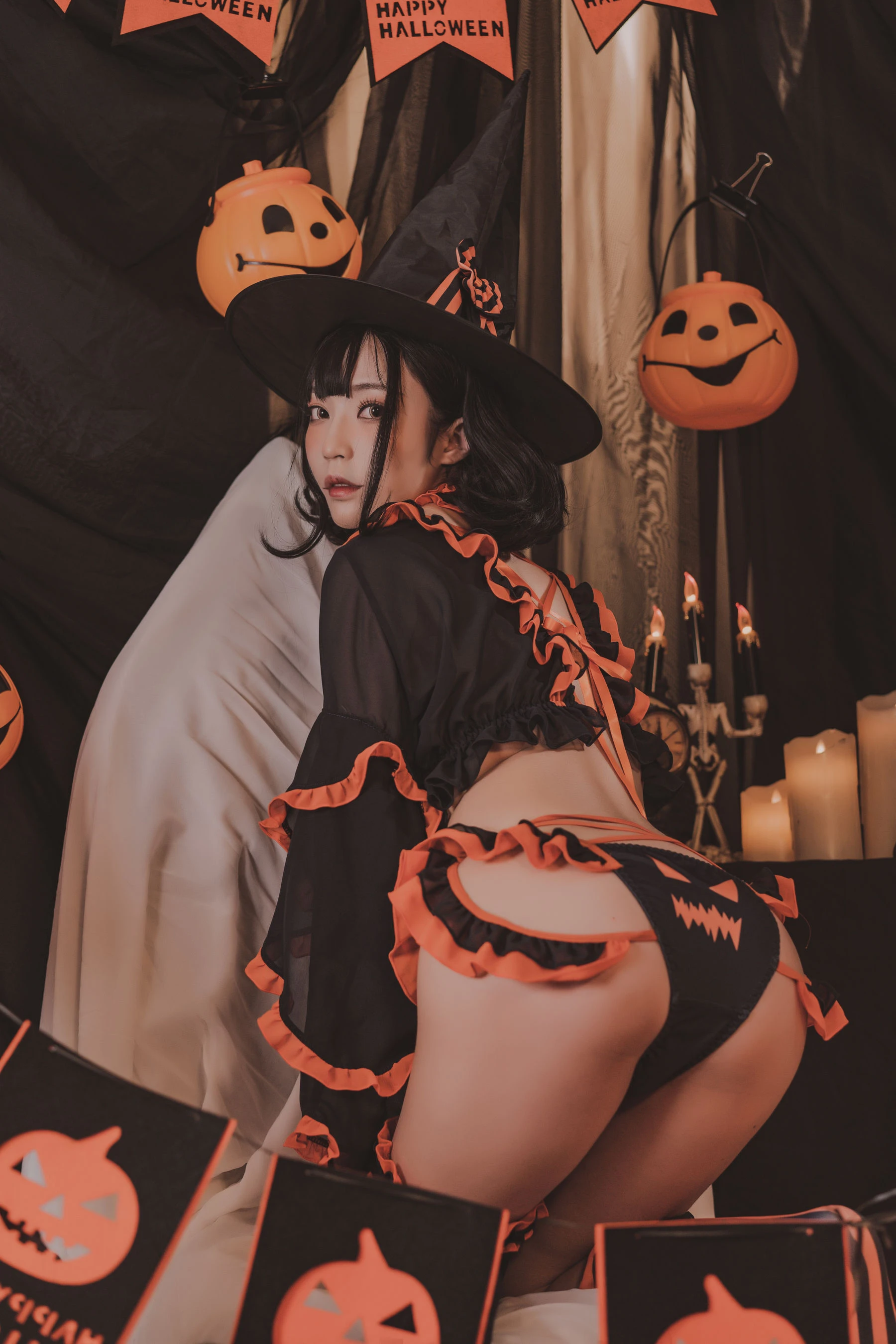 萌妹白易子教主 – 万圣节魔女 [10P]插图5