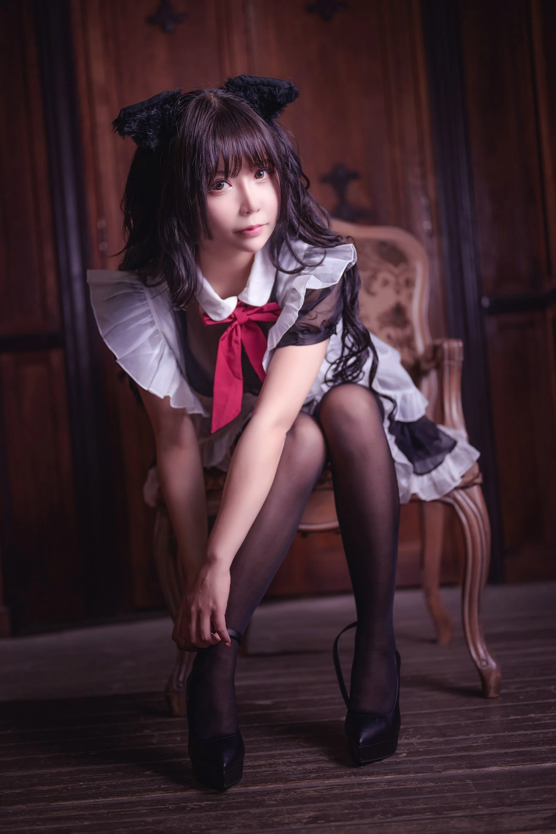 二次元妹子抱走莫子aa 黑丝猫咪小女仆 [44P]插图2