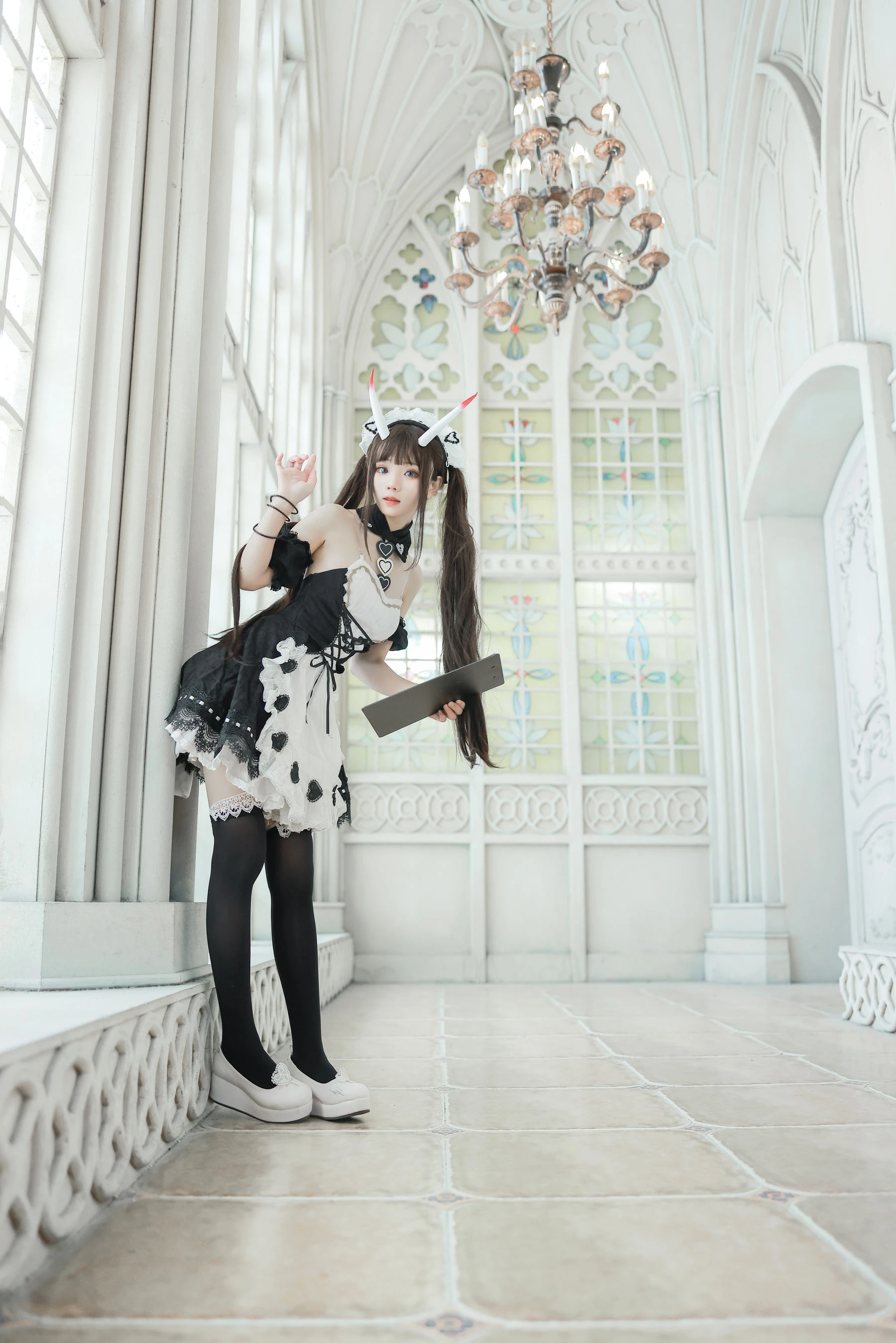 花柒Hana – 能代女仆 [21P]插图4