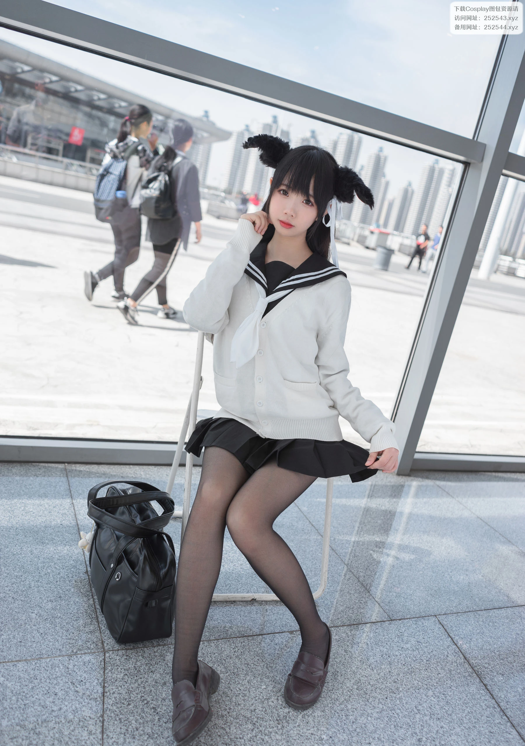 Cos小姐姐雪琪 – 漫展上的小姐姐 [42P]插图3