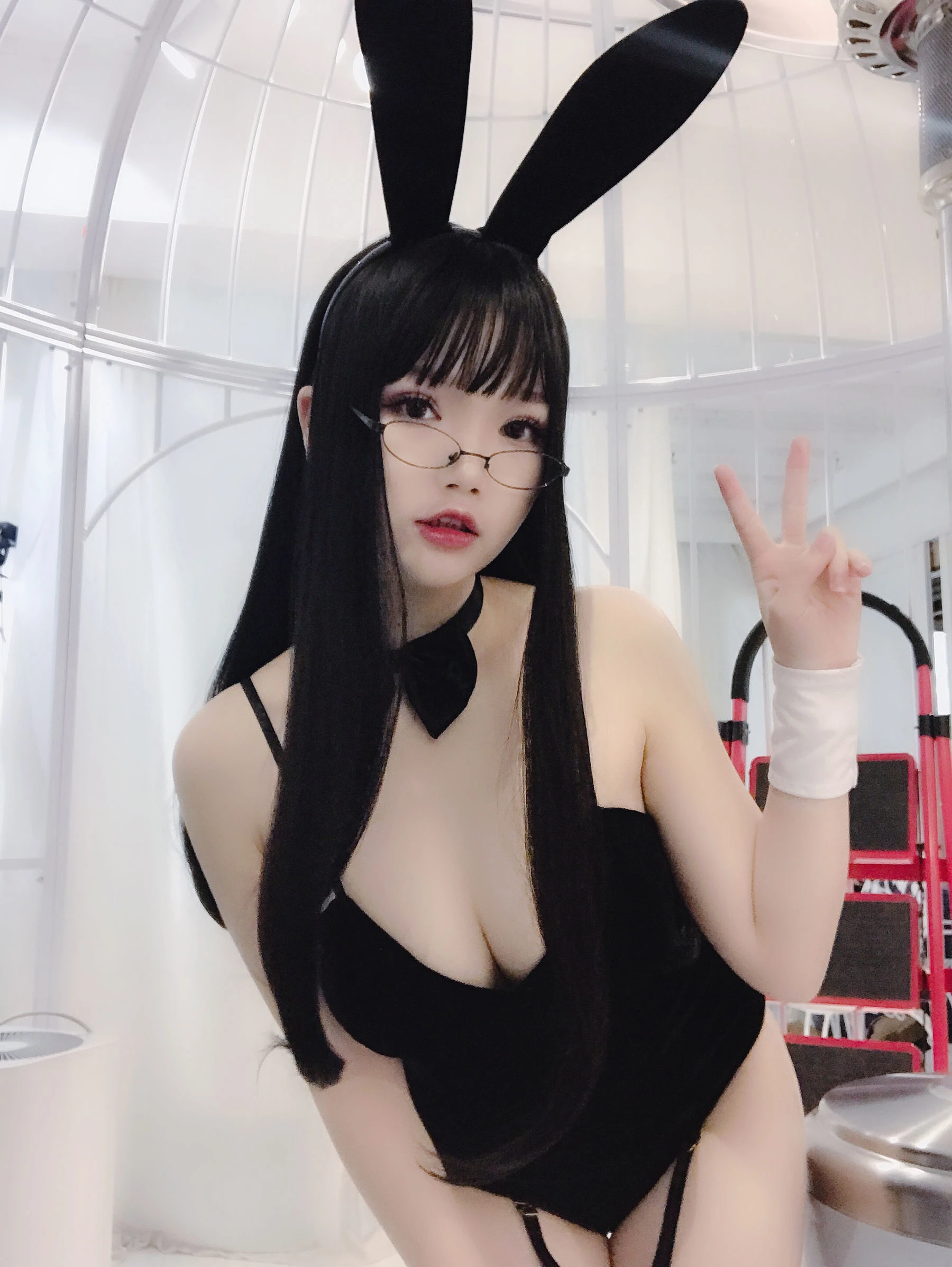 动漫博主雪晴Astra 眼镜兔子扮演 [24P]插图2