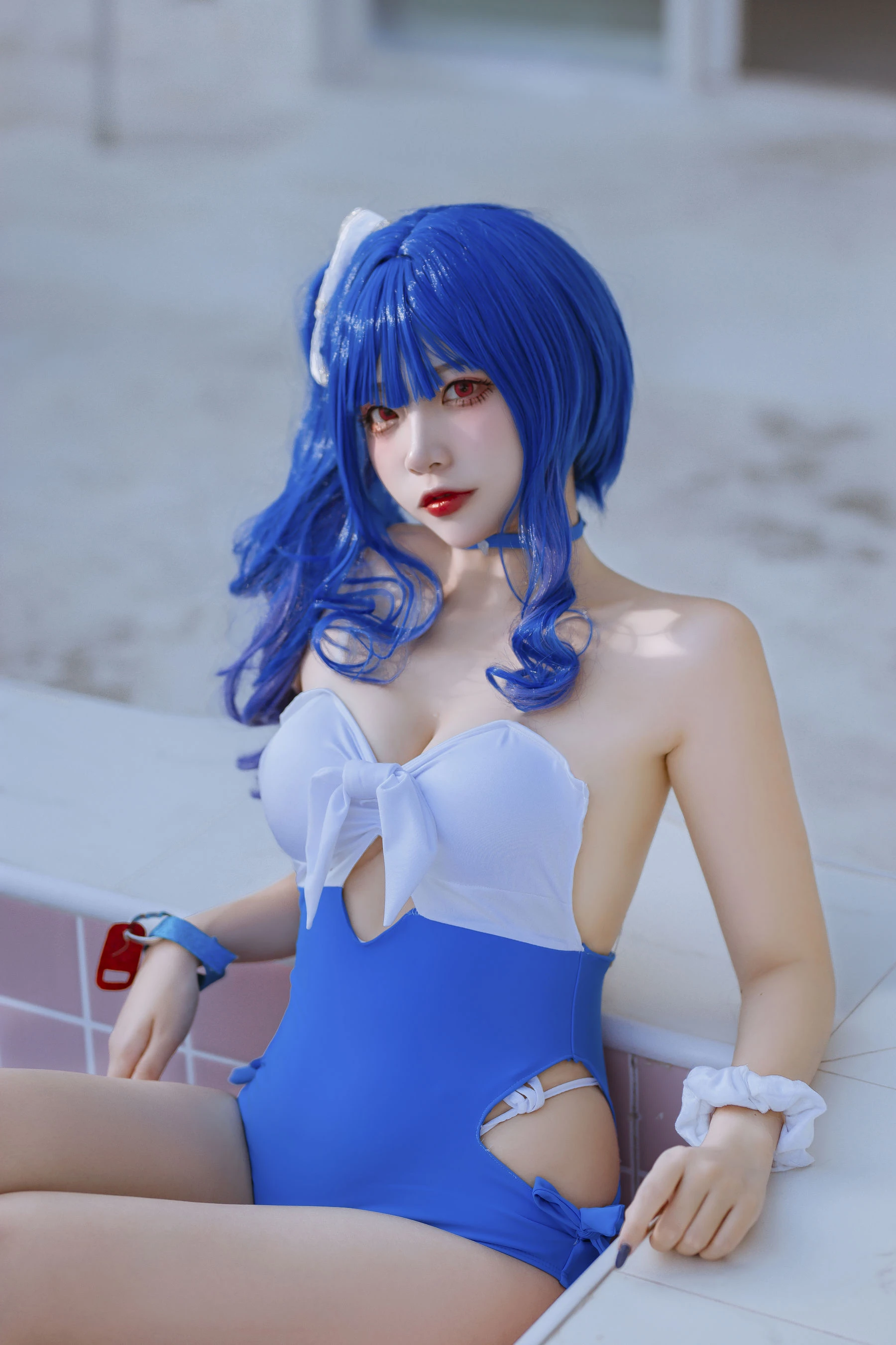 人气Coser二佐Nisa – 碧蓝 圣路易斯泳装 [26P]插图4