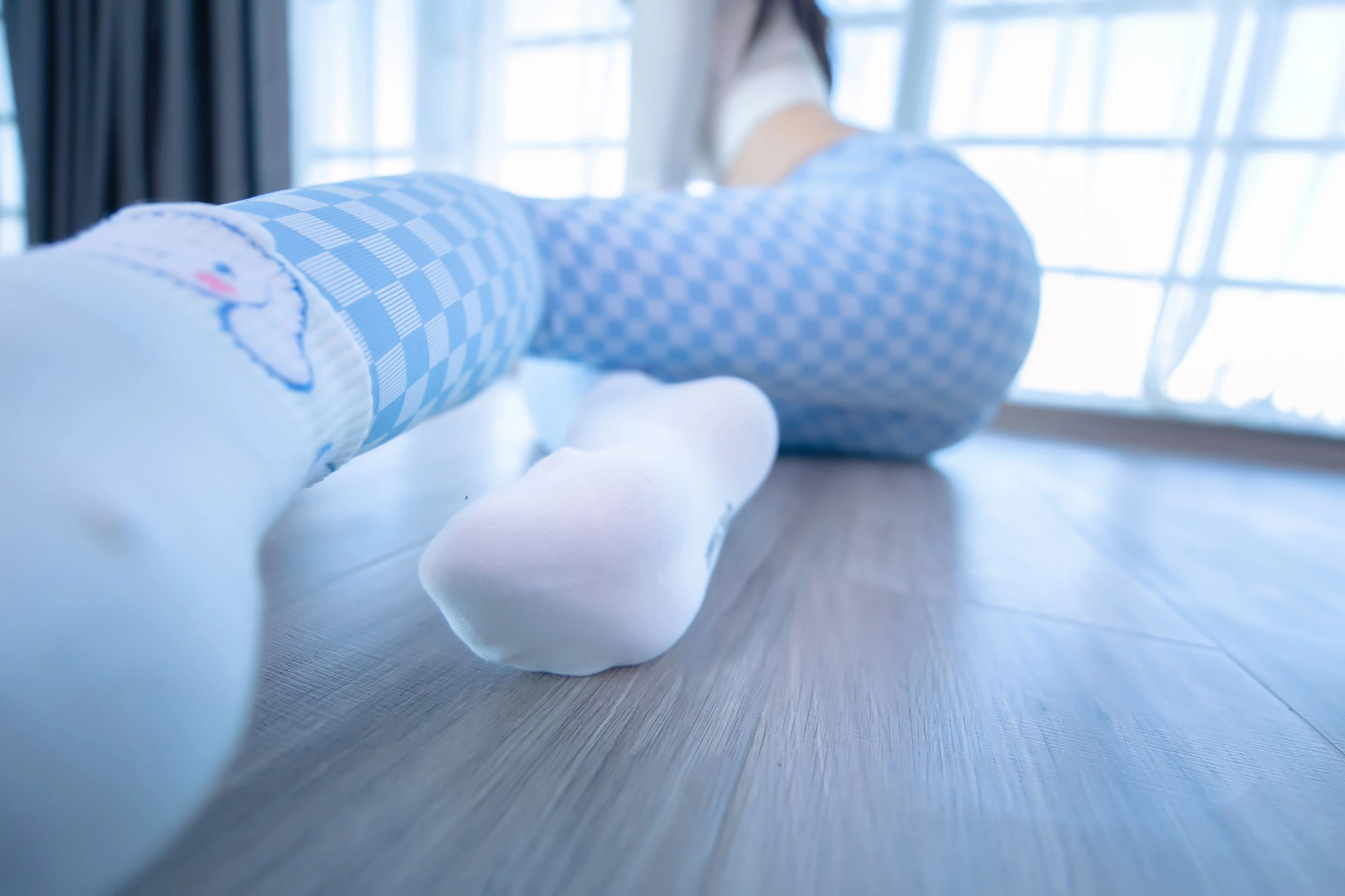 萝莉神楽板真冬 – 蓝白格 [75P]插图2