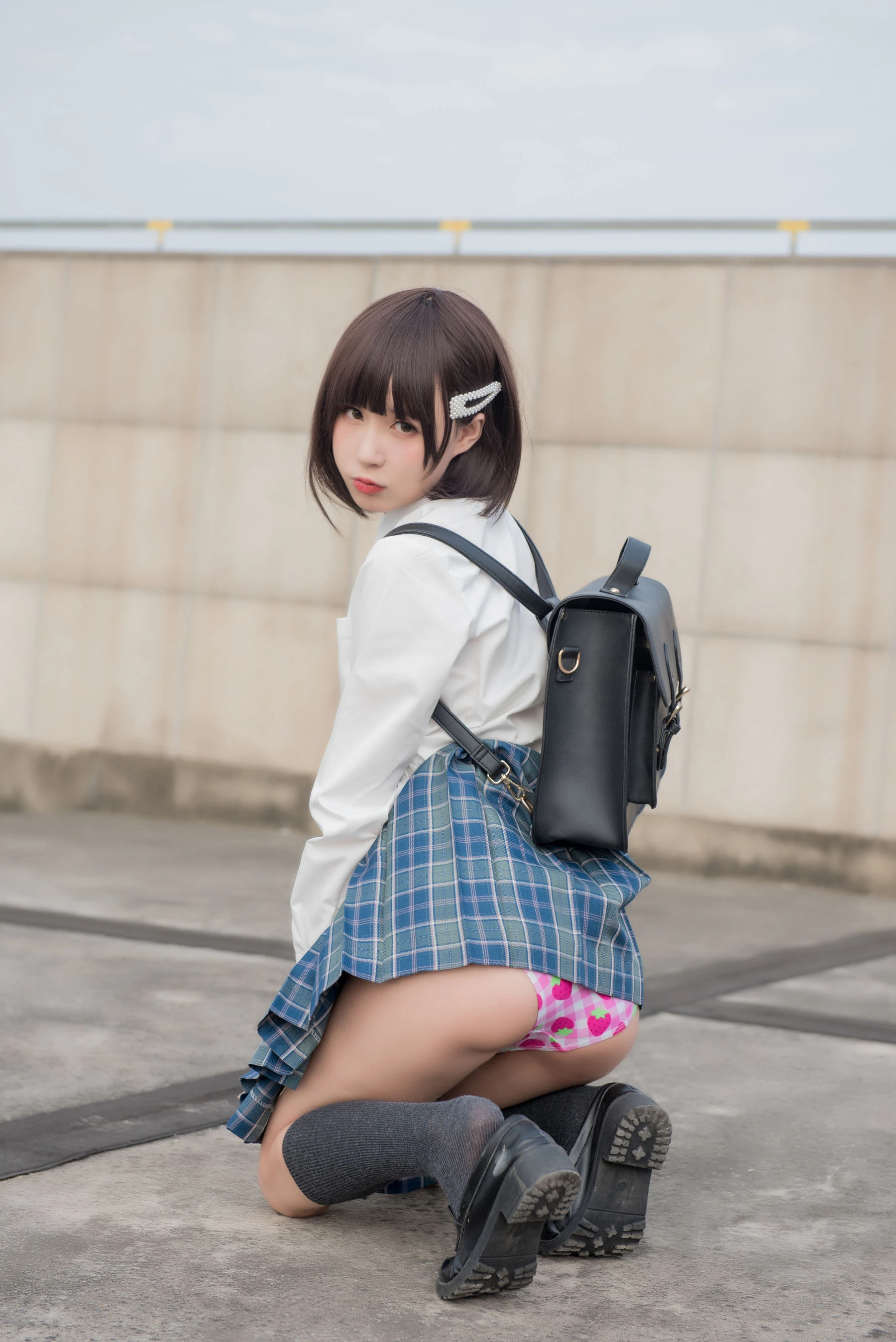 萌妹子南鸽 少女裙底 [22P]插图4