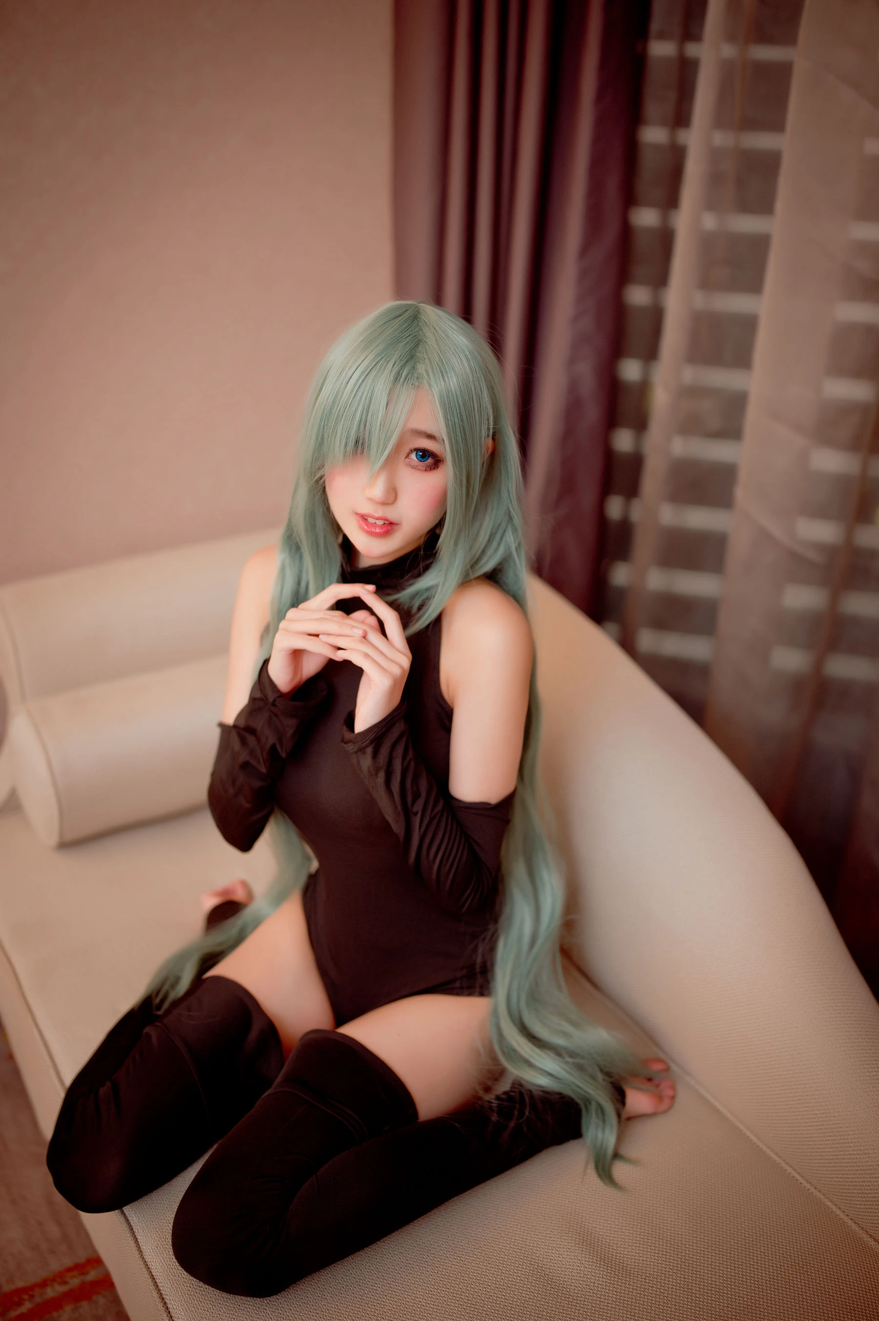 周叽是可爱兔兔 – 伊丽莎白连体衣 [15P]插图4