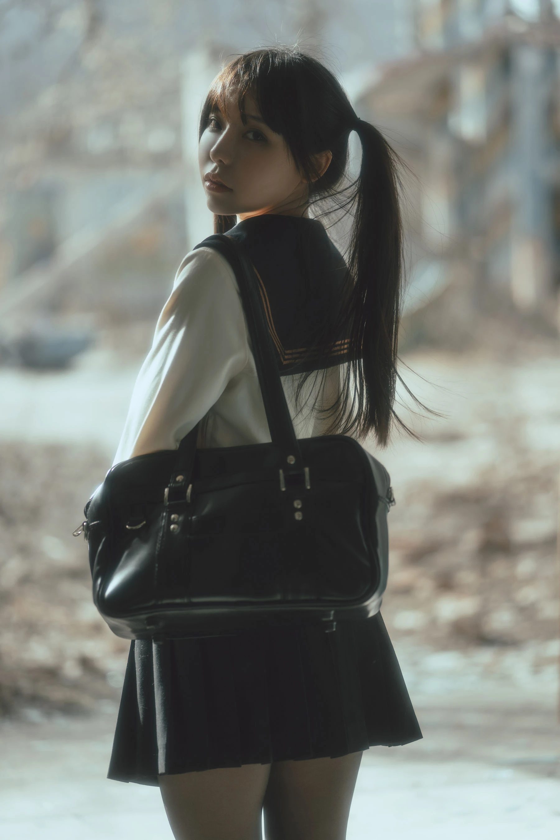 六味帝皇酱 – 废墟JK [44P]插图4