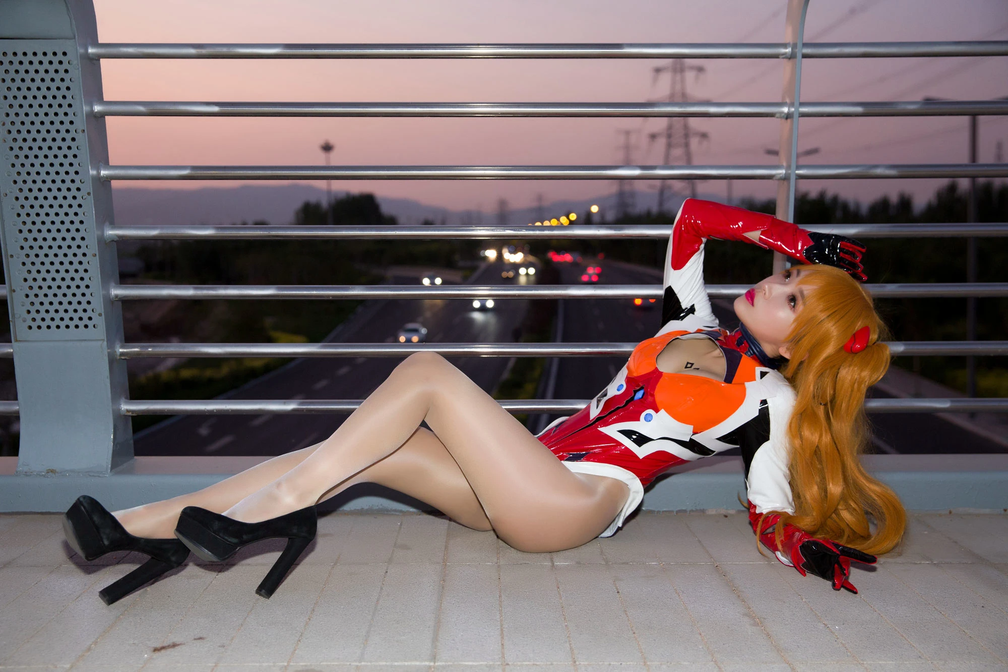 斗鱼主播小女巫露娜 – 明日香油亮款 [36P]插图3