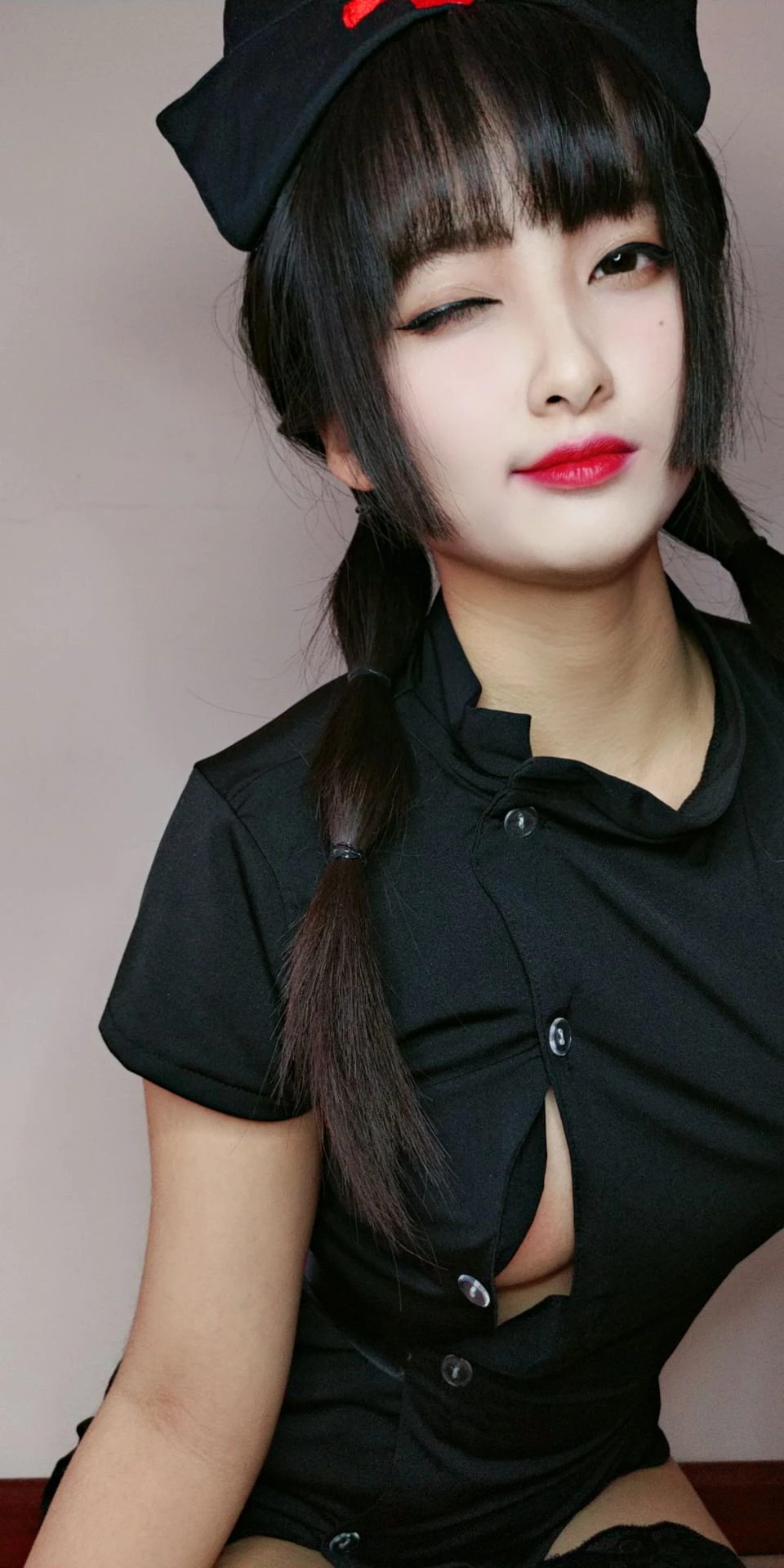 动漫博主洛璃LoLiSAMA – 情人节小护士 [90P]插图4