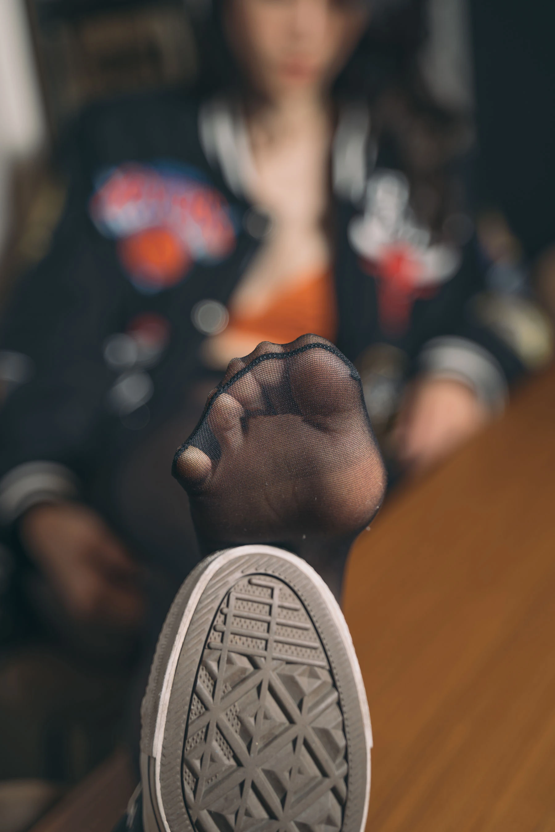 Limerence 性感妹子!近距离撕扯黑丝袜展示嫩足 [129P]插图4